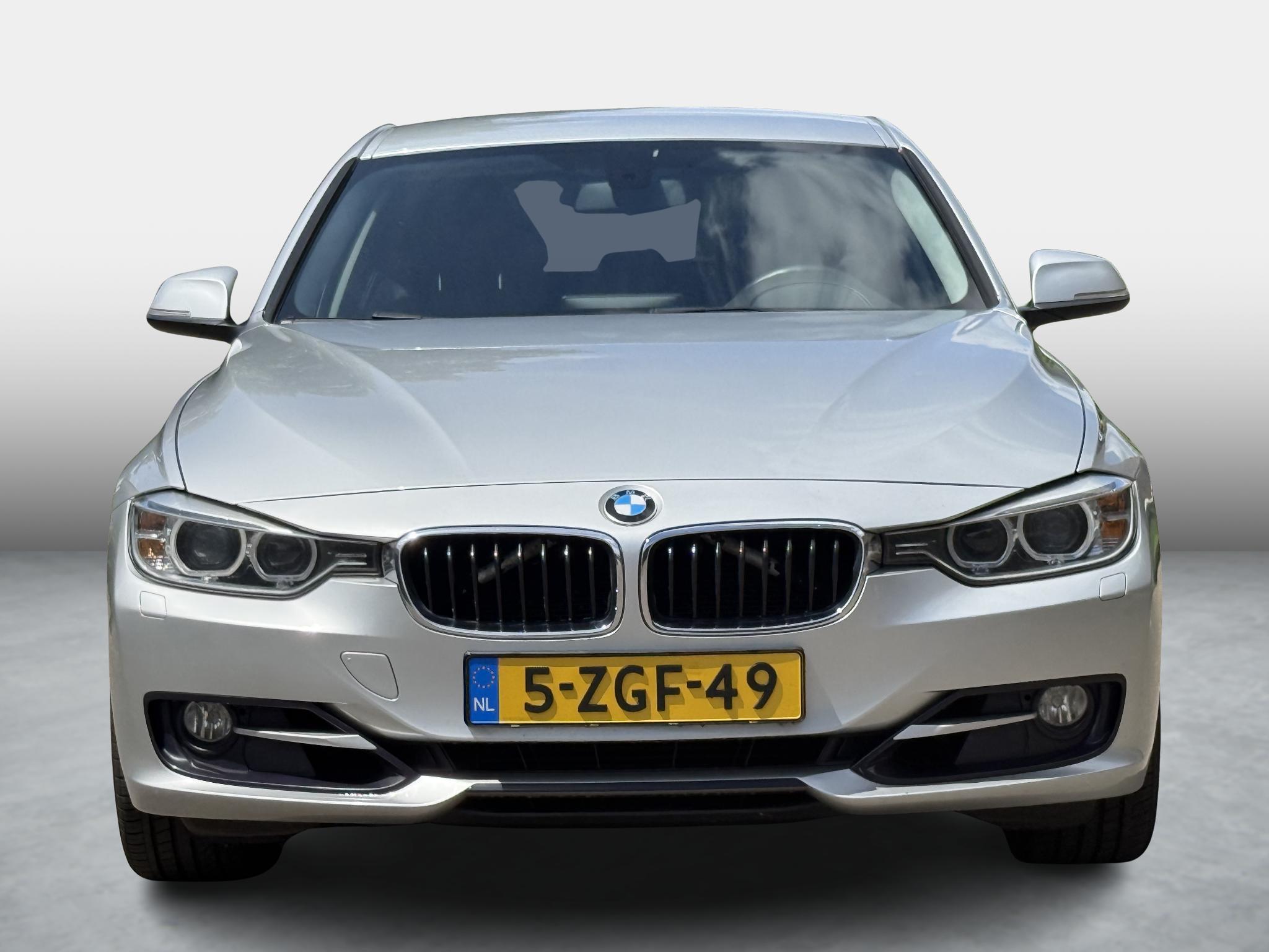 Foto van BMW 320i
