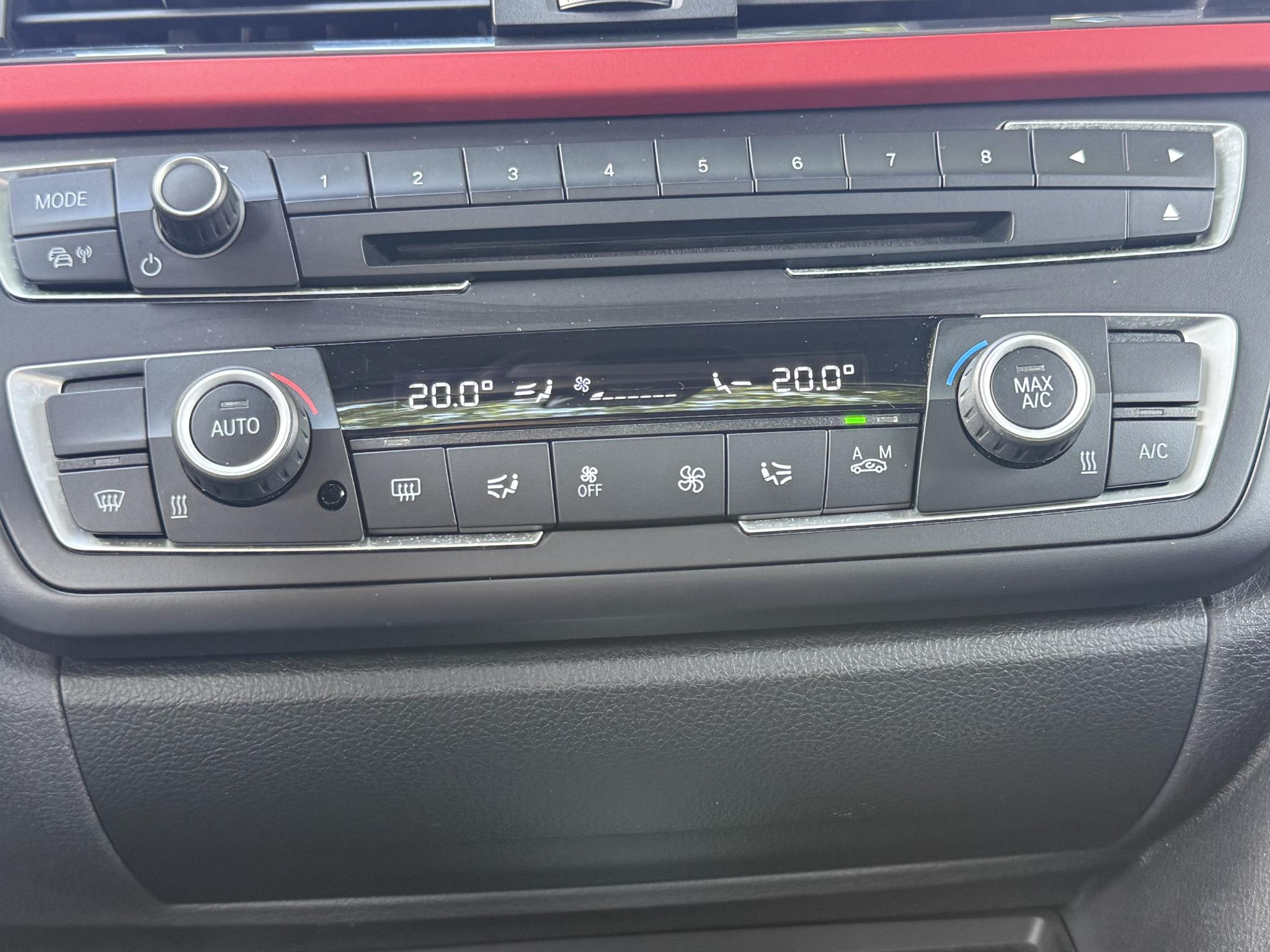 Foto van BMW 320i