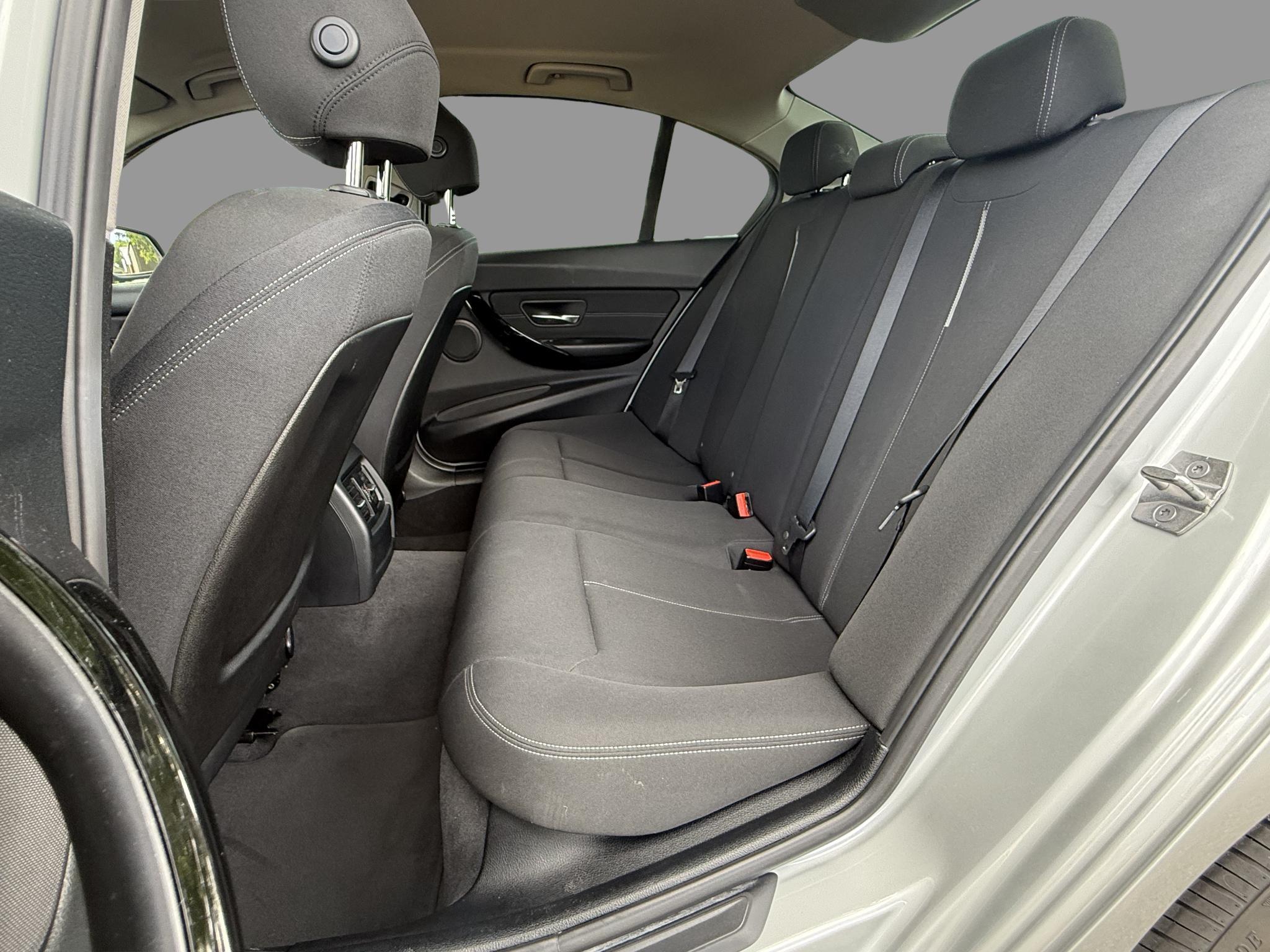 Foto van BMW 320i