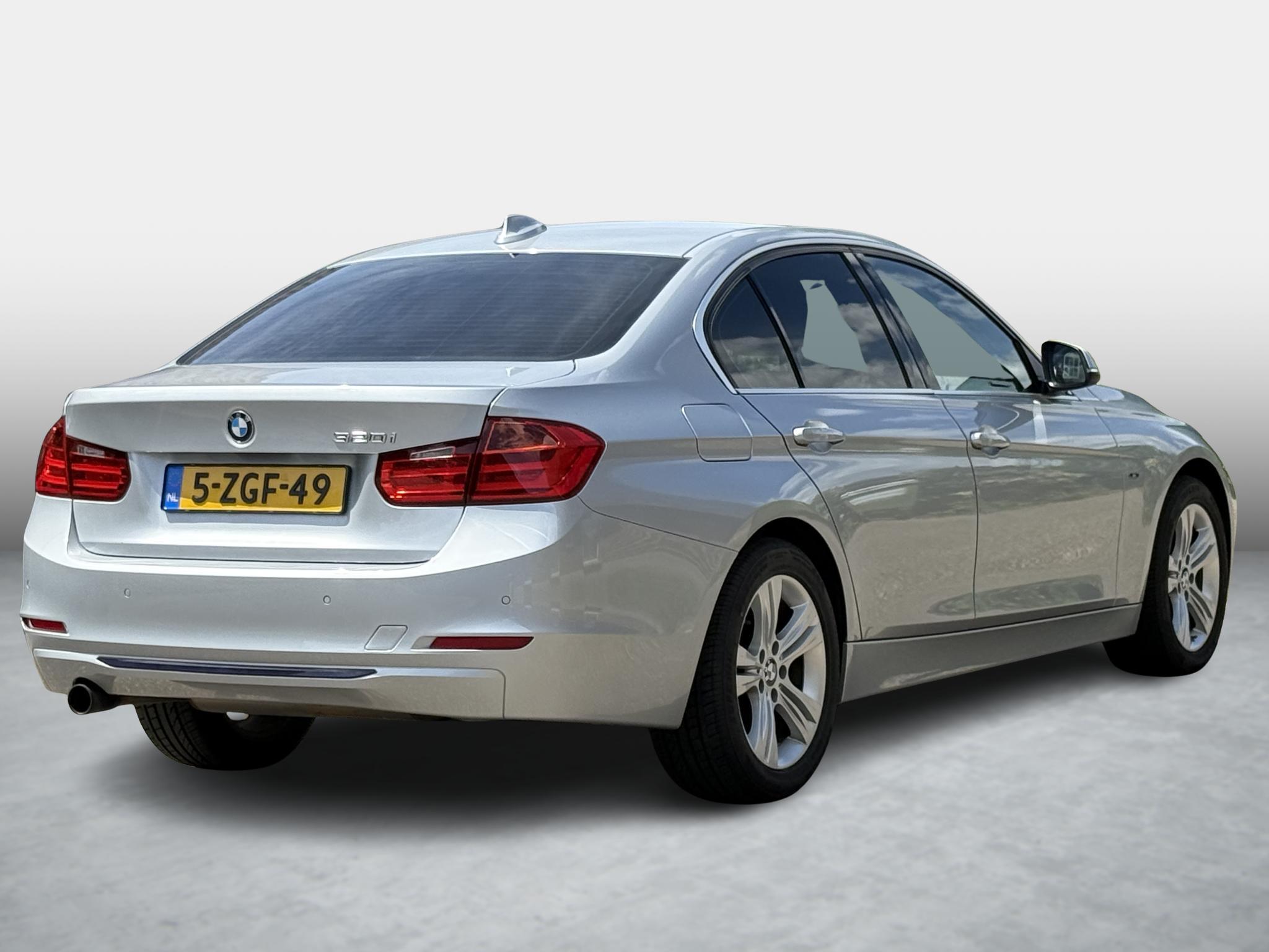 Foto van BMW 320i