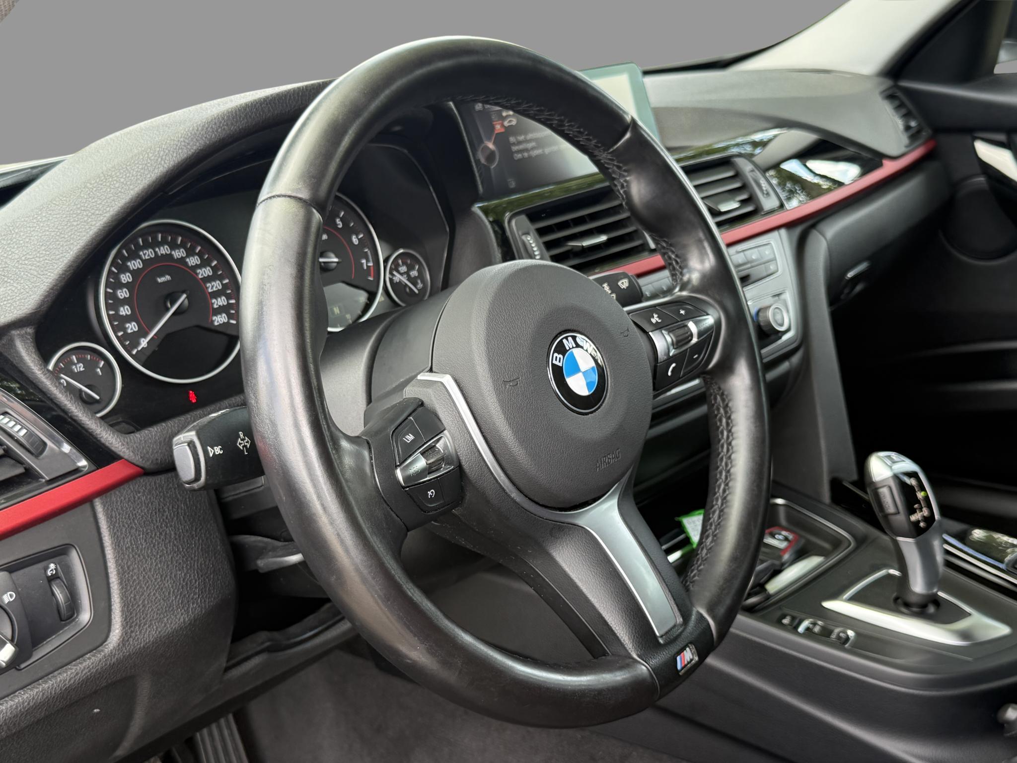 Foto van BMW 320i