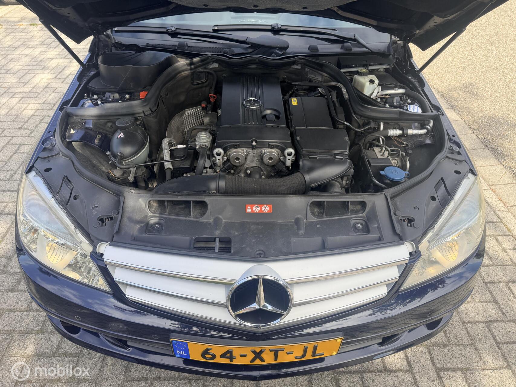 Foto van Mercedes-Benz C 180 Kompressor