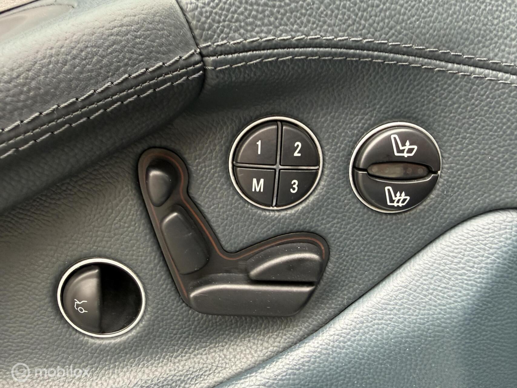 Foto van Mercedes-Benz SL 500