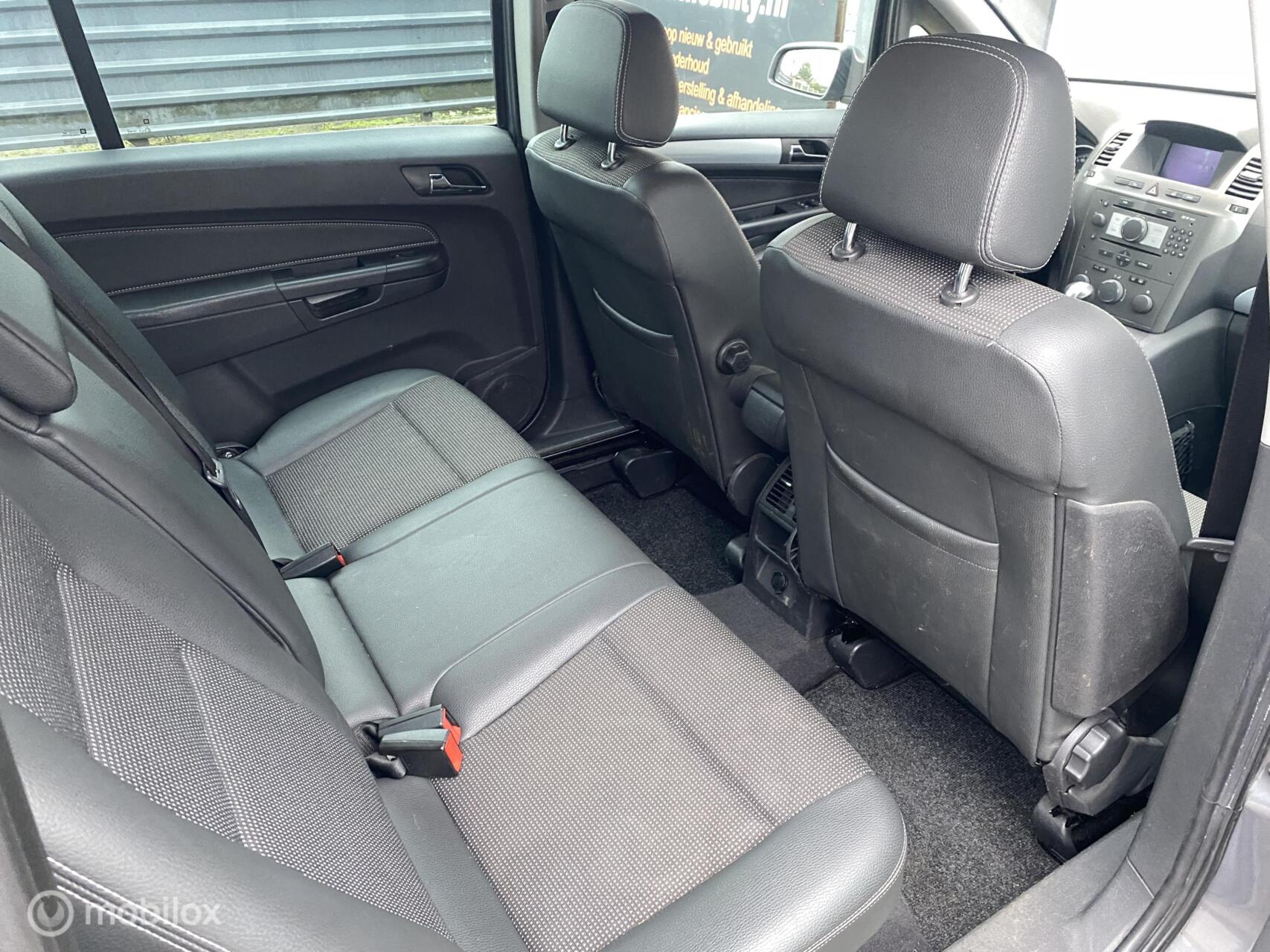 Foto van Opel Zafira