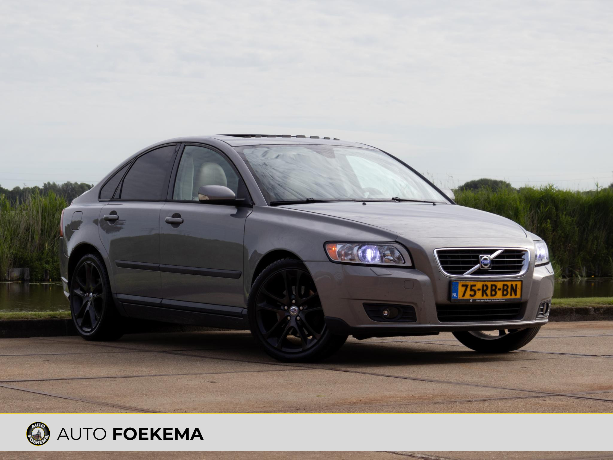 Foto van VOLVO S40