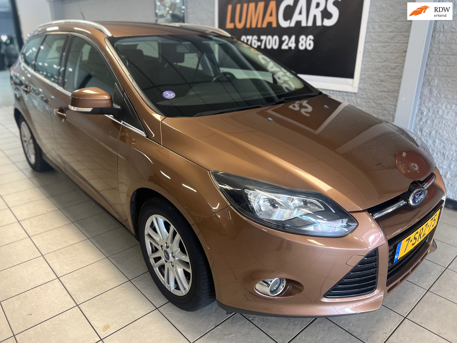 Foto van FORD FOCUS