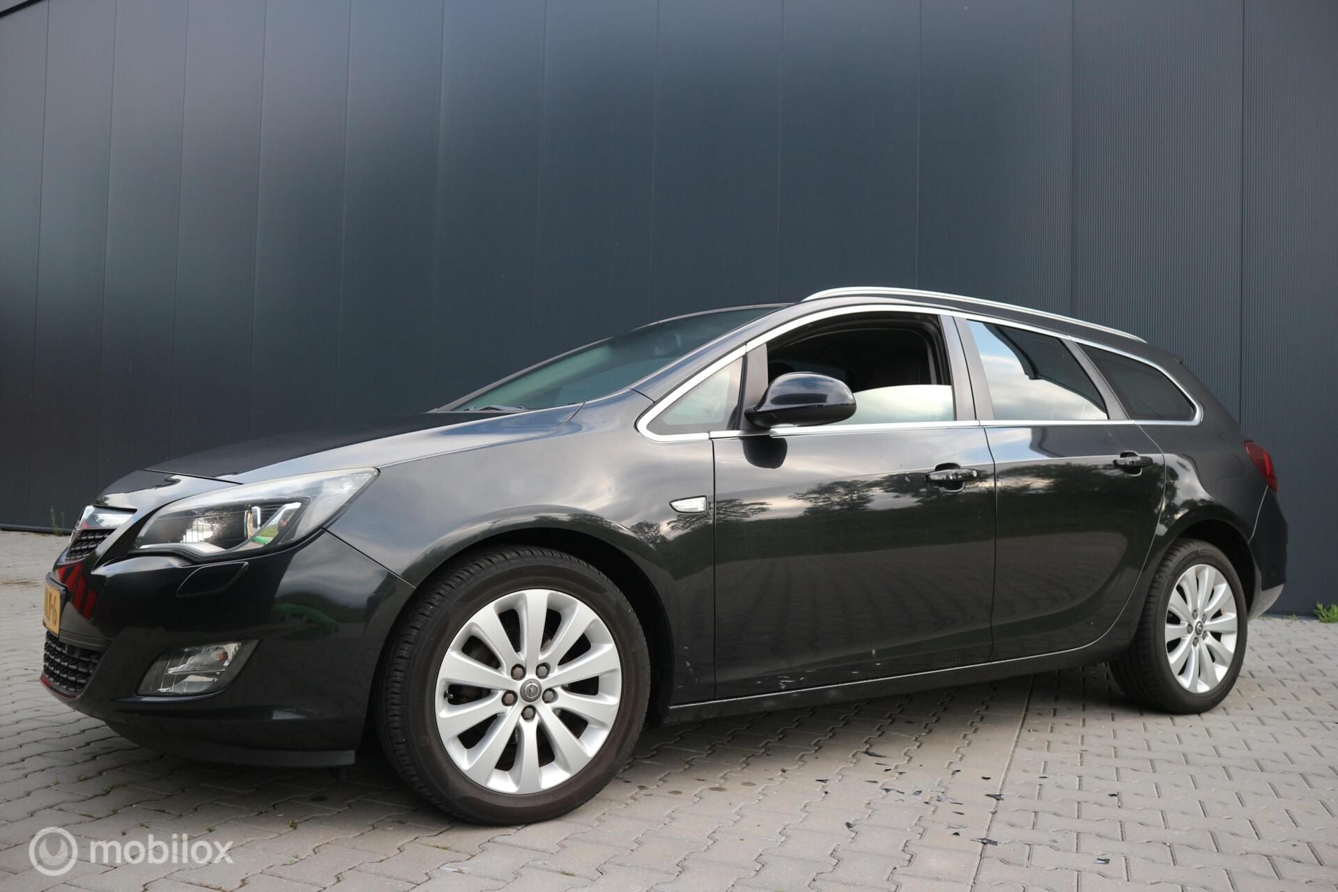 Foto van Opel Astra Sports Tourer