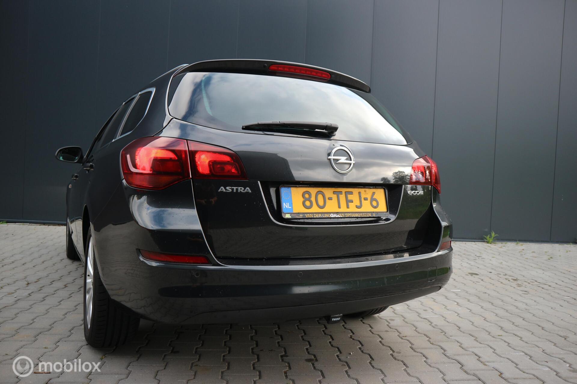 Foto van Opel Astra Sports Tourer