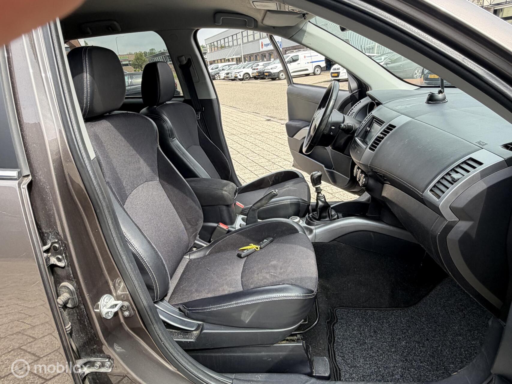 Foto van Mitsubishi Mitsubishi Outlander