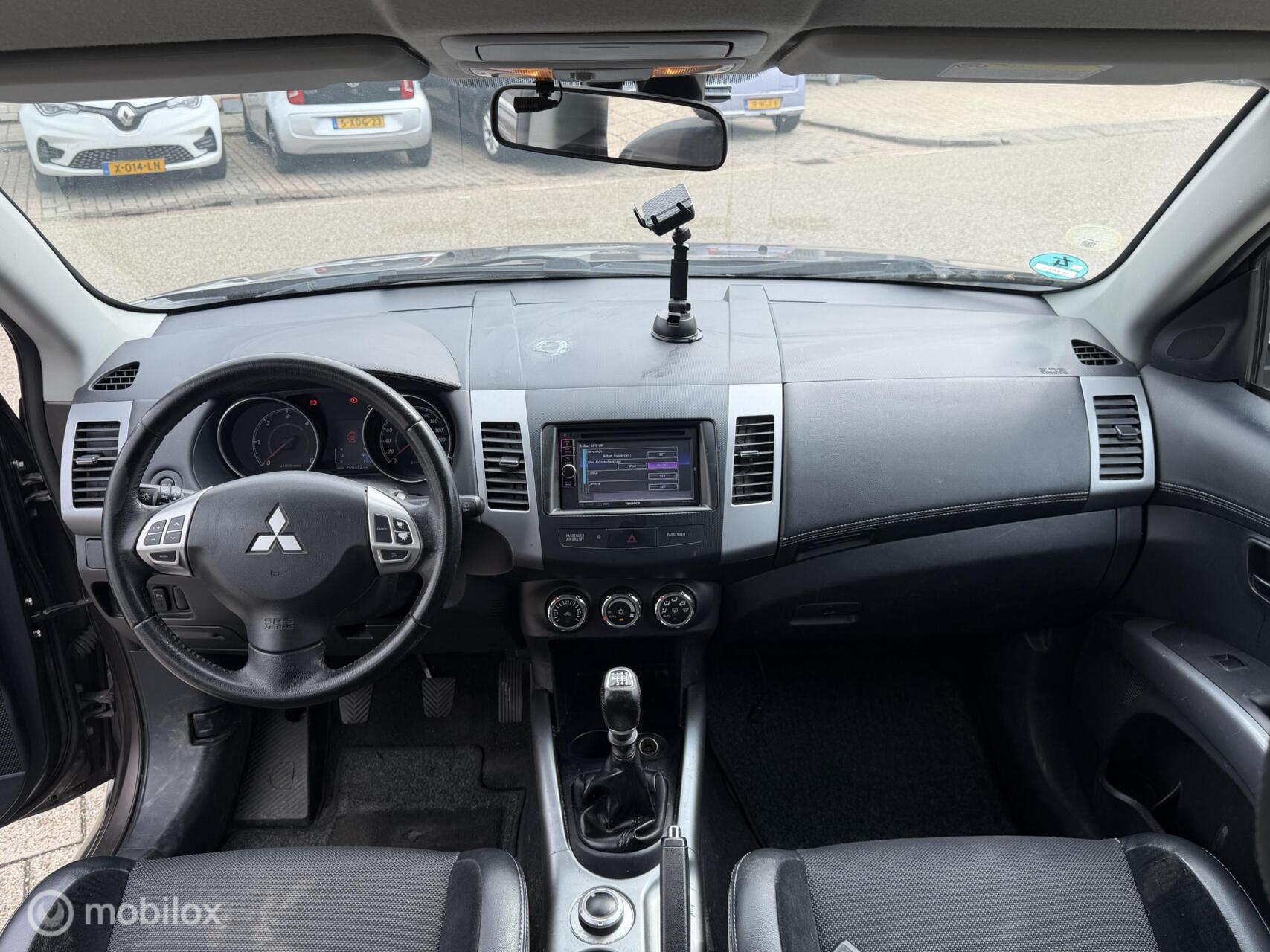 Foto van Mitsubishi Mitsubishi Outlander