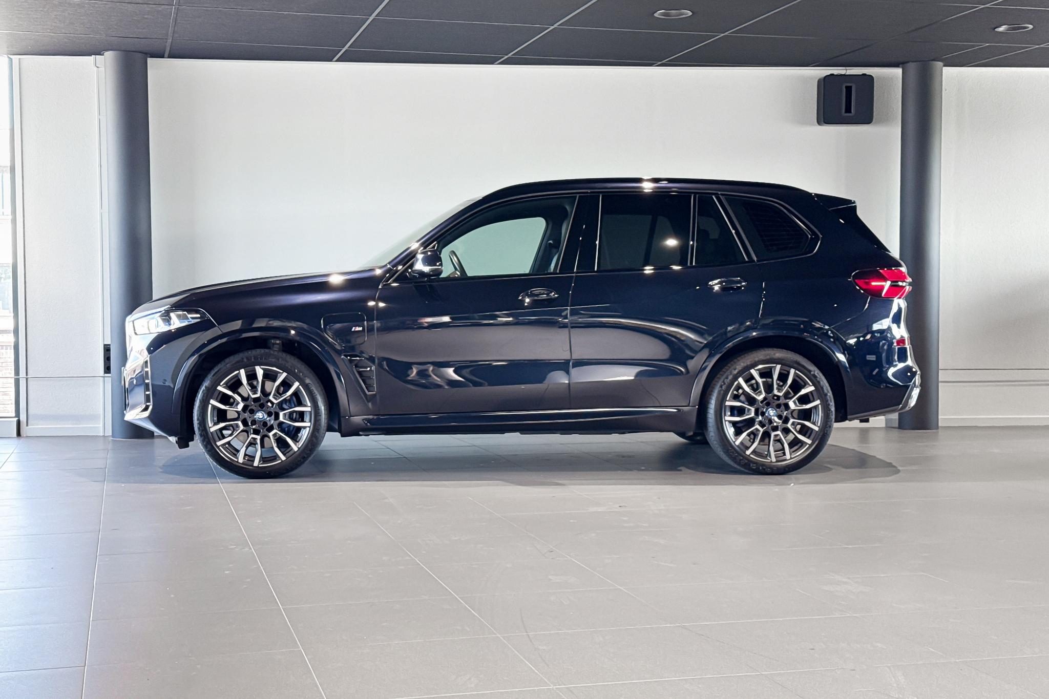 Foto van BMW X5 Xdrive50e