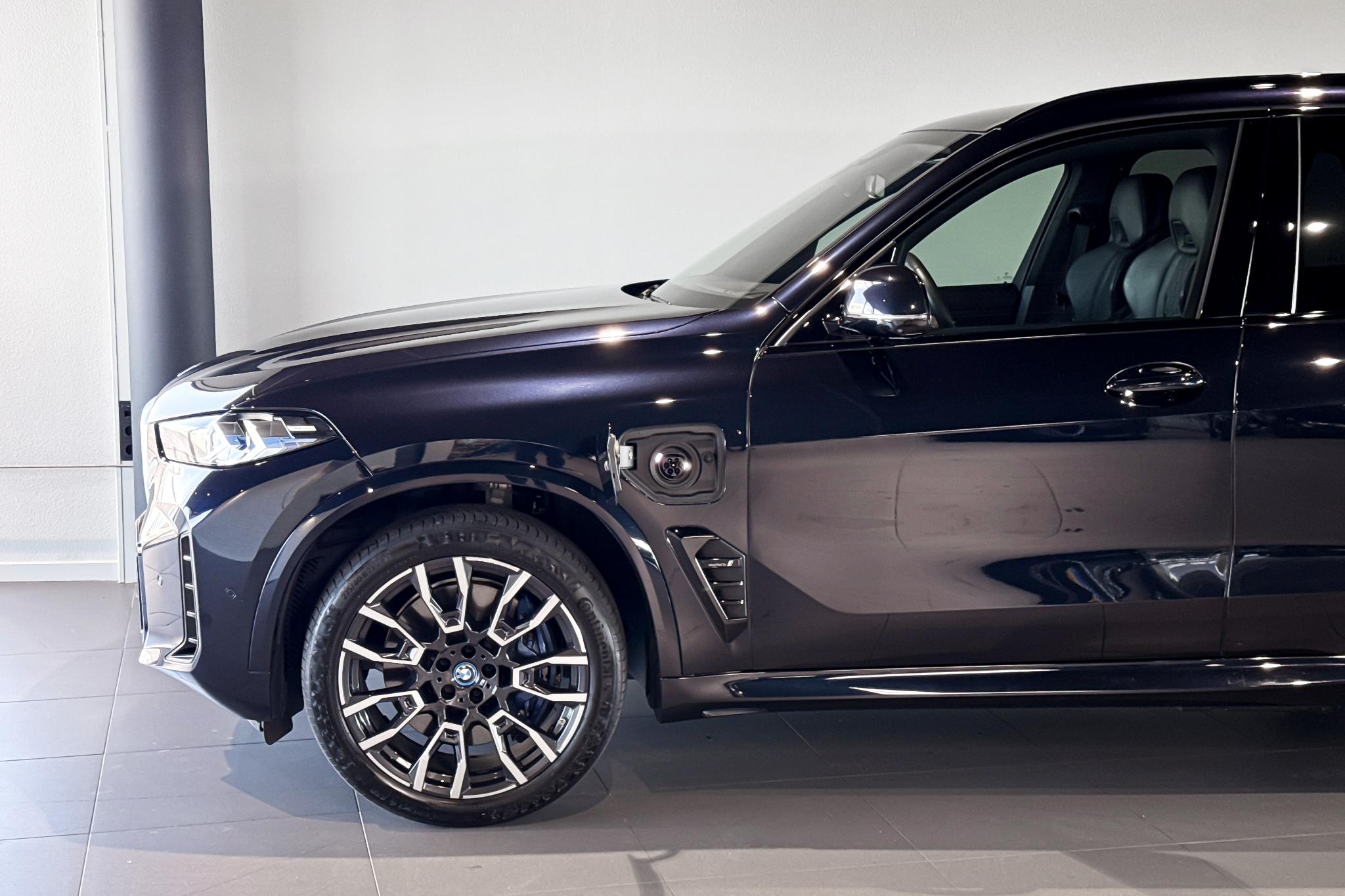 Foto van BMW X5 Xdrive50e