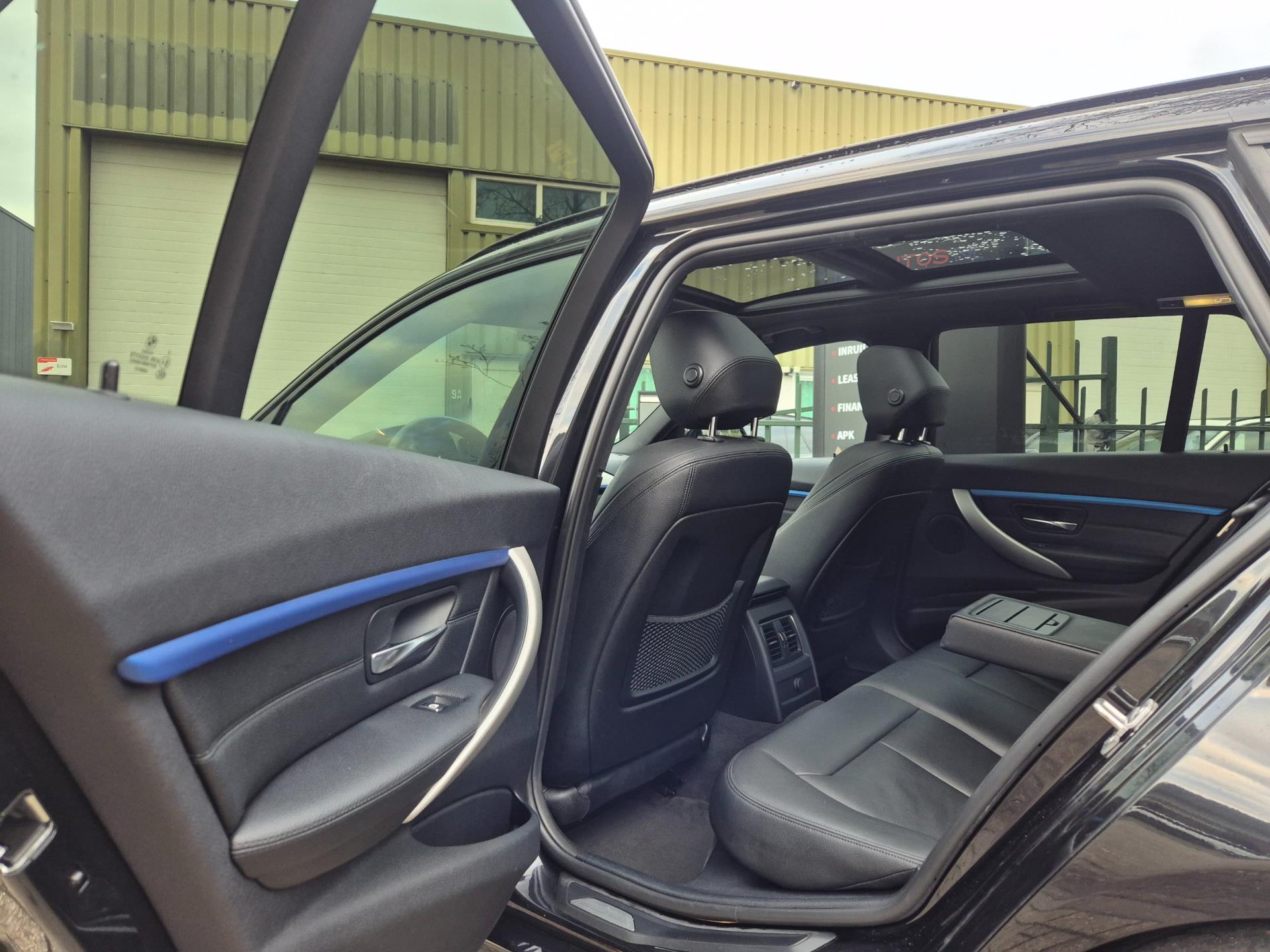 Foto van BMW 320i xDrive