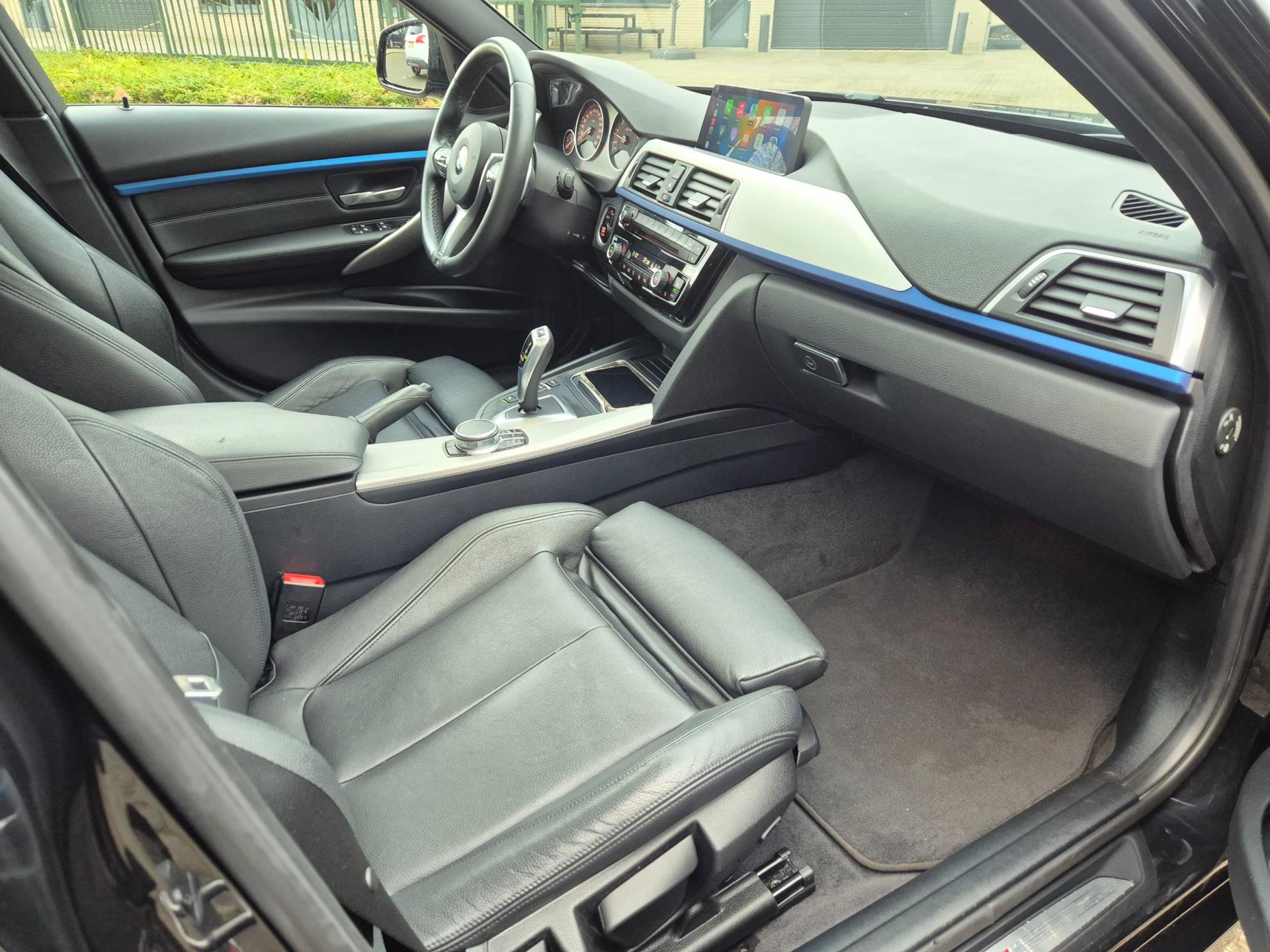 Foto van BMW 320i xDrive