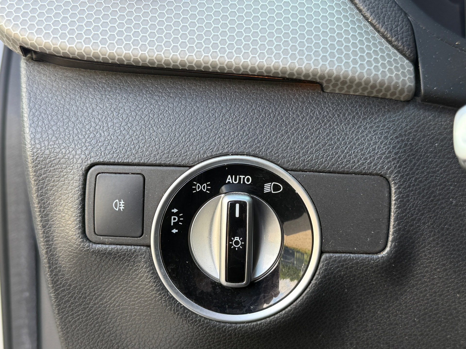 Foto van Mercedes-Benz B 180