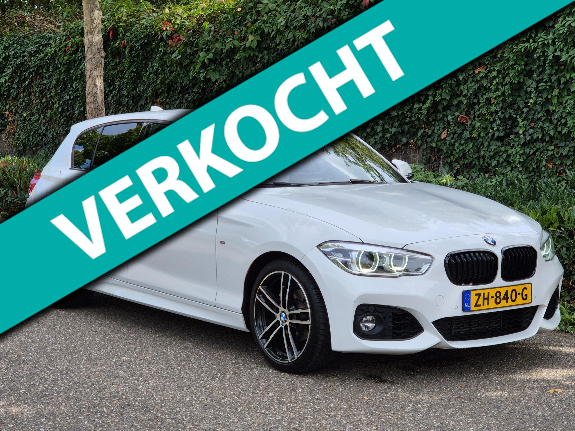 BMW 118i 118i High Executive 2019 - voorkant
