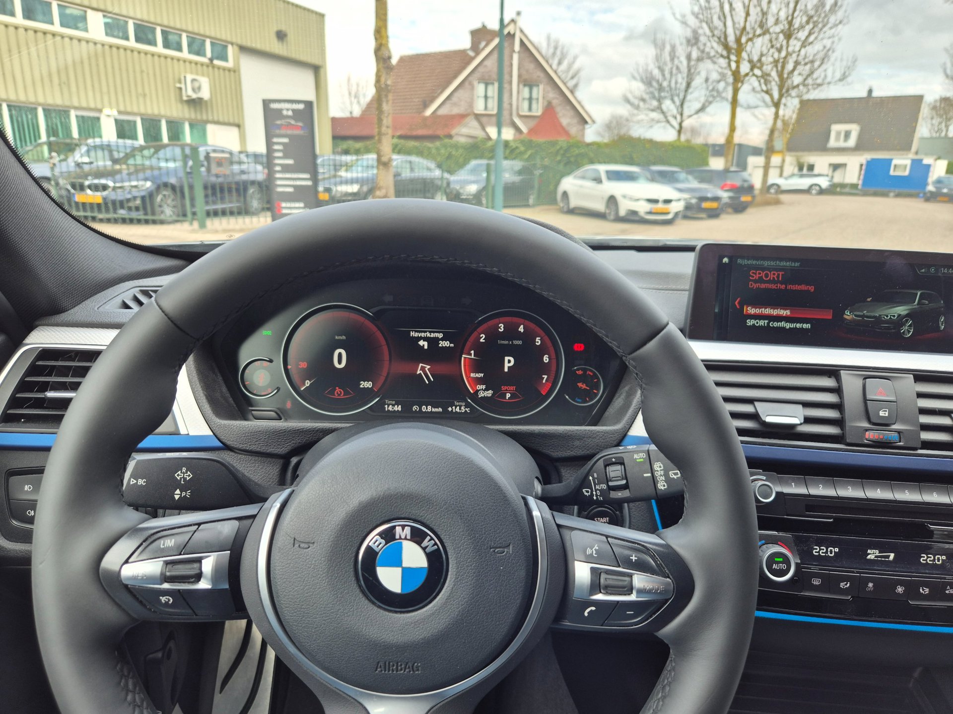 Foto van BMW 318i