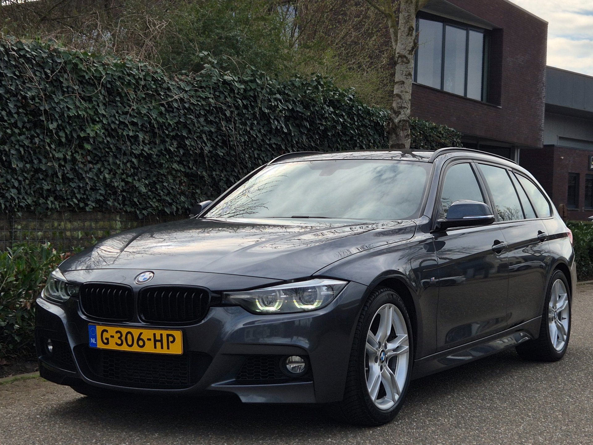 Foto van BMW 318i