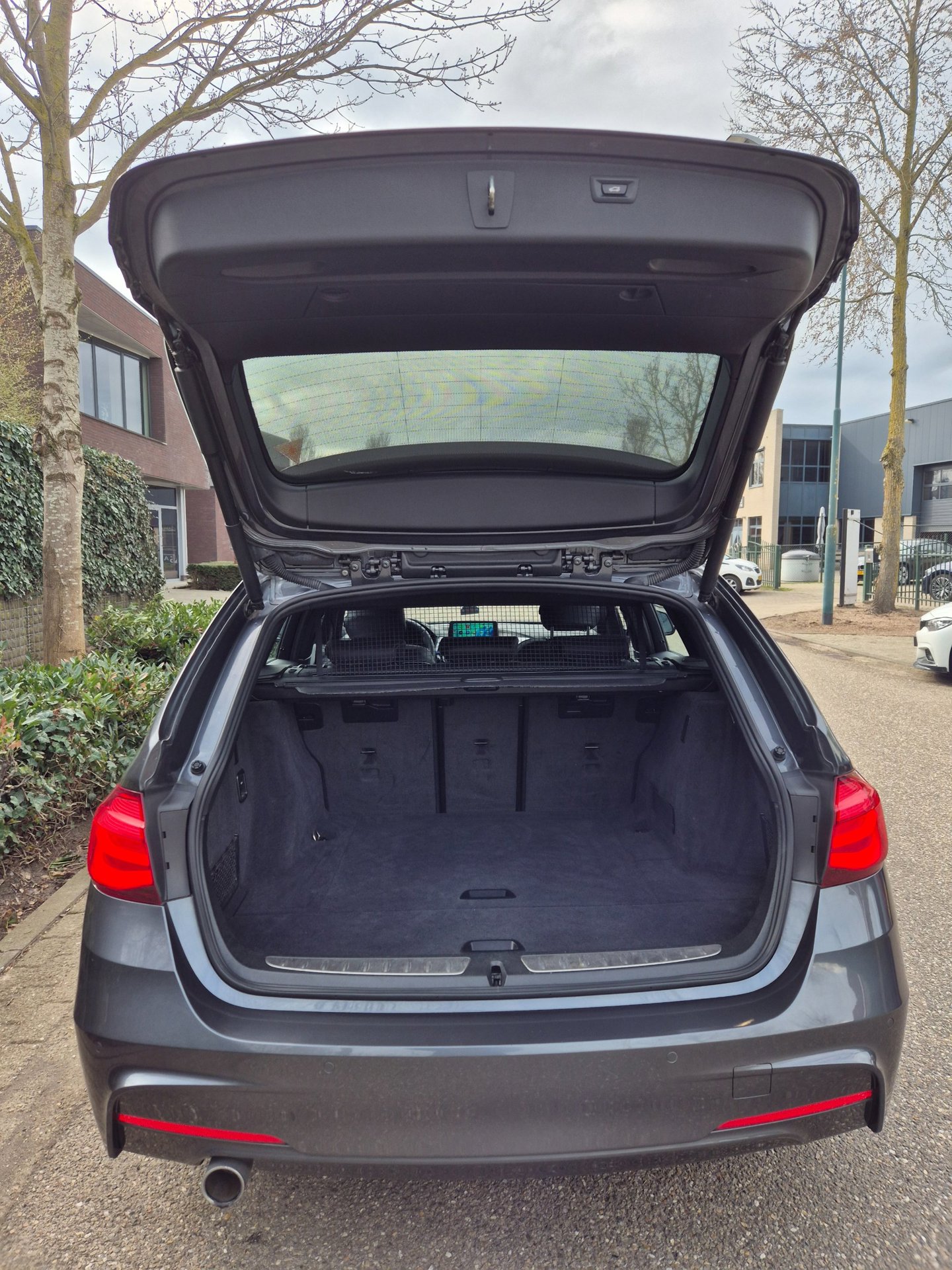 Foto van BMW 318i