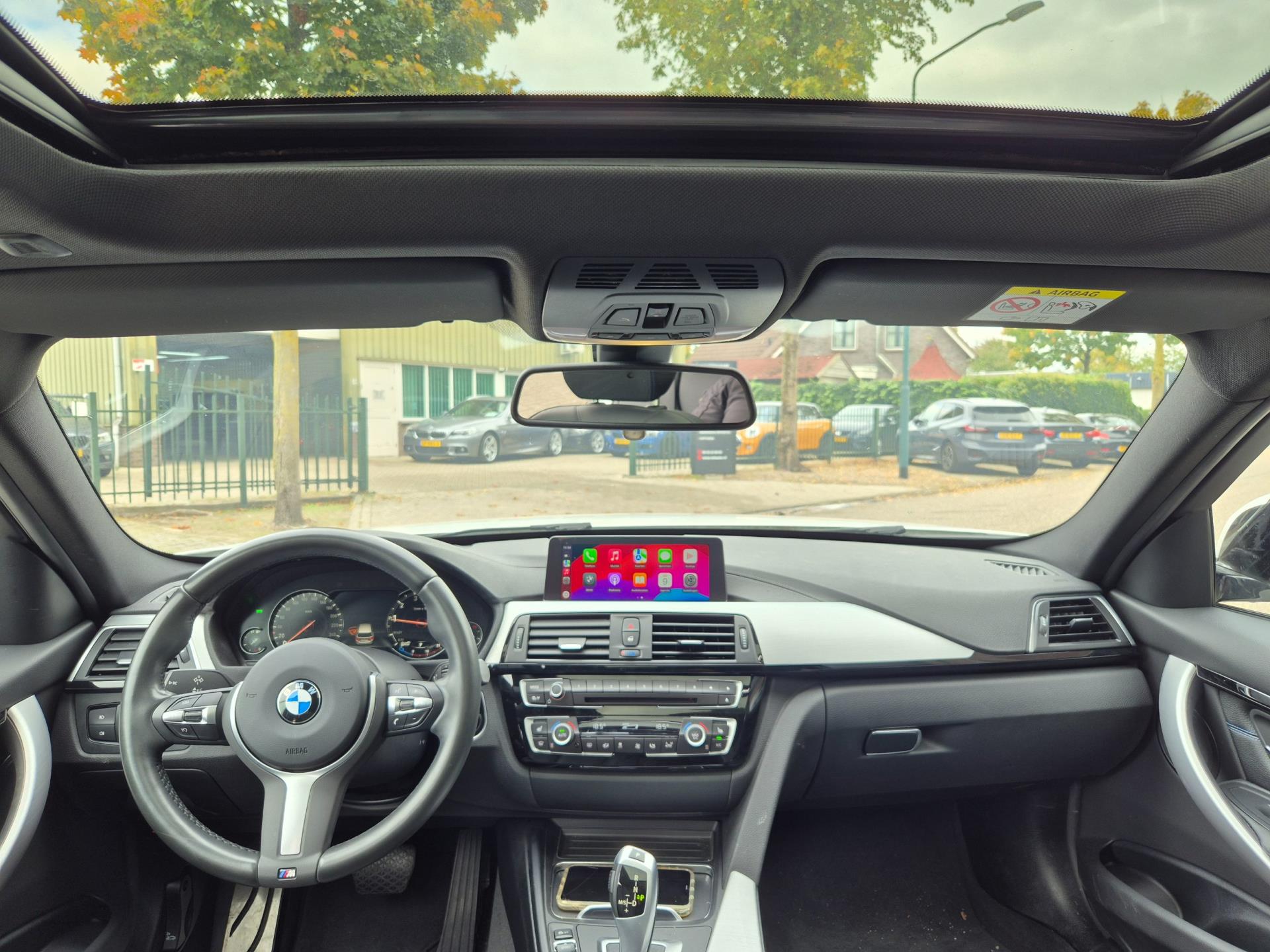 Foto van BMW 318i