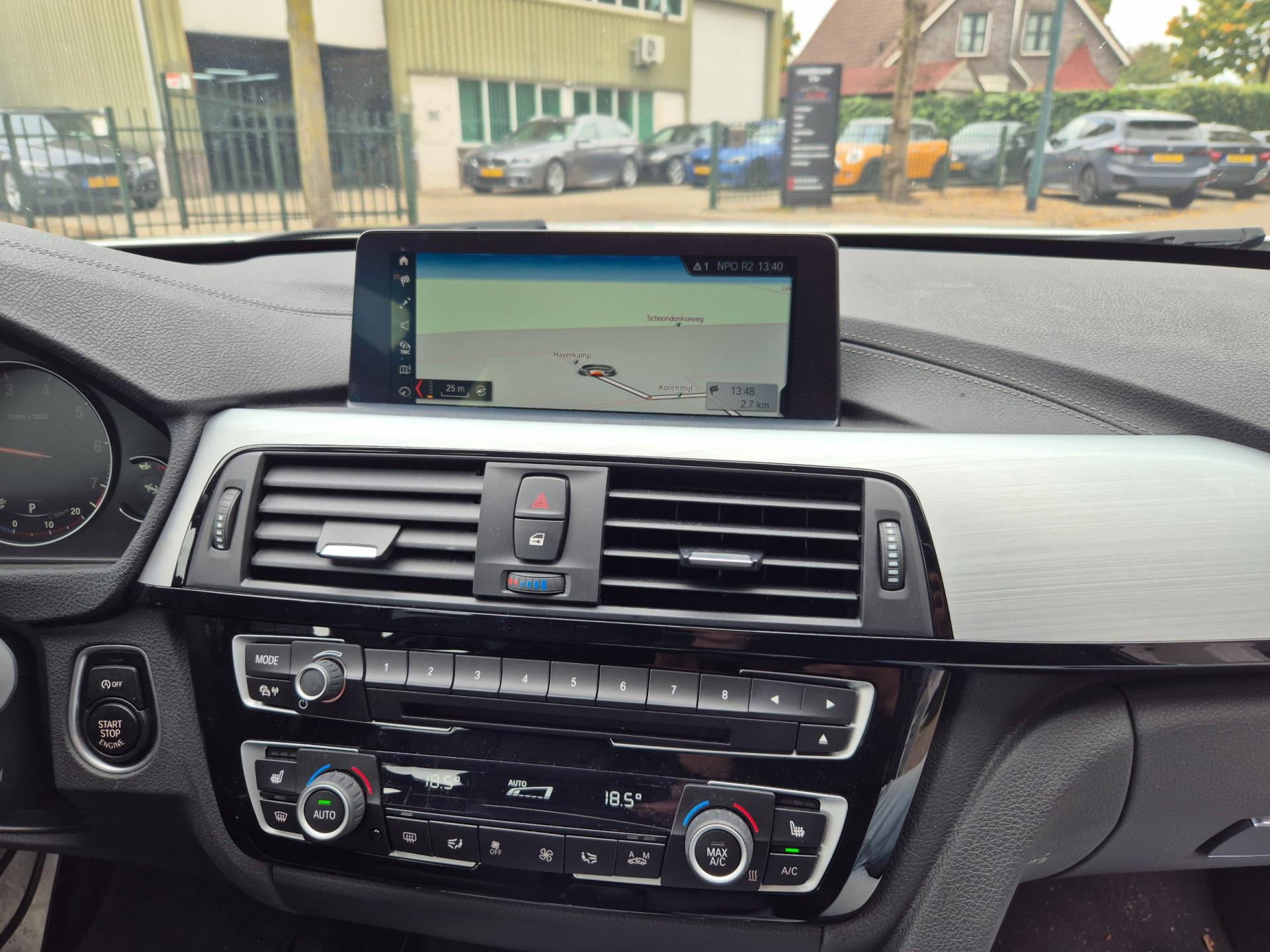 Foto van BMW 318i