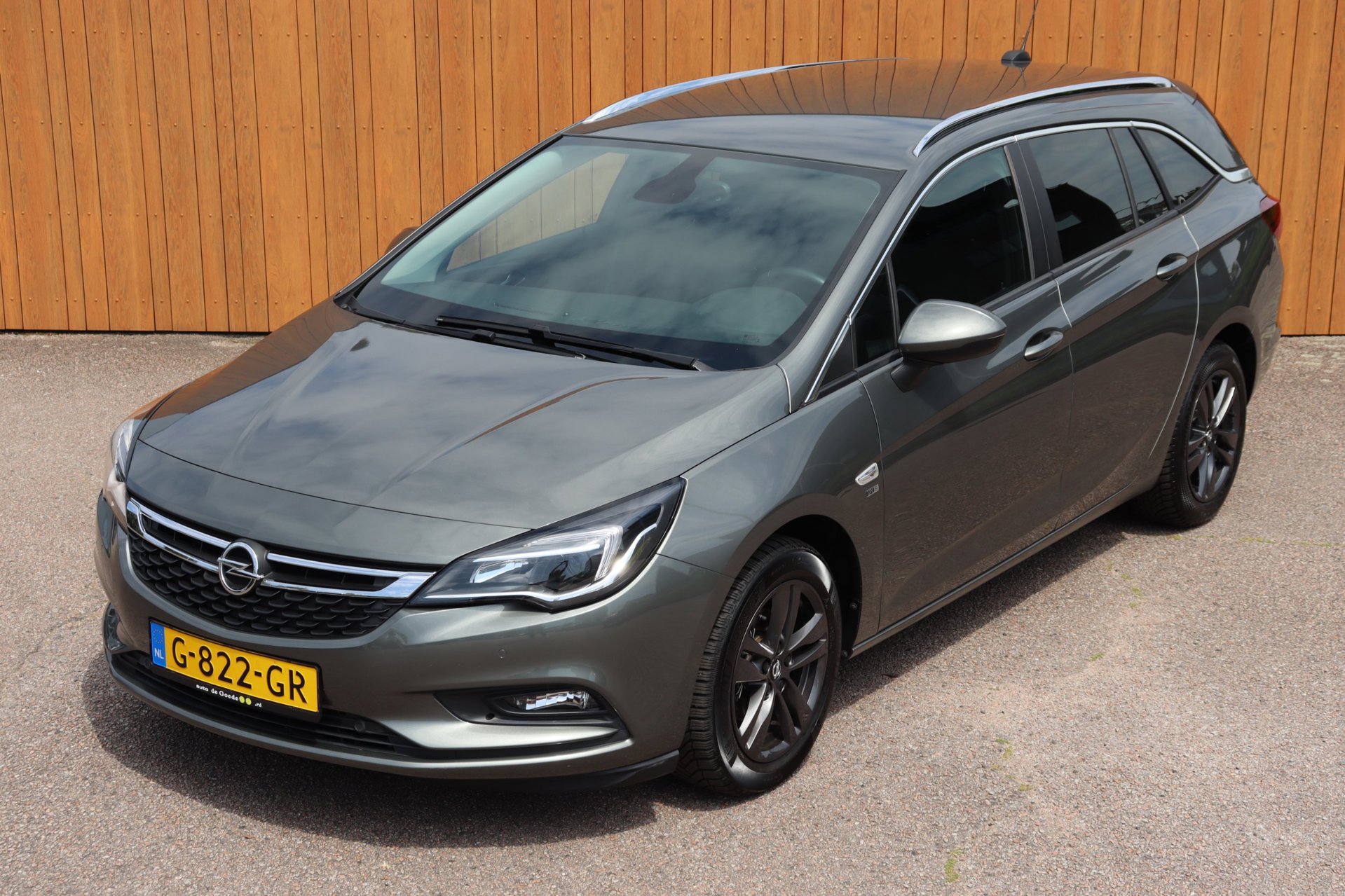 Foto van Opel Astra Sports Tourer