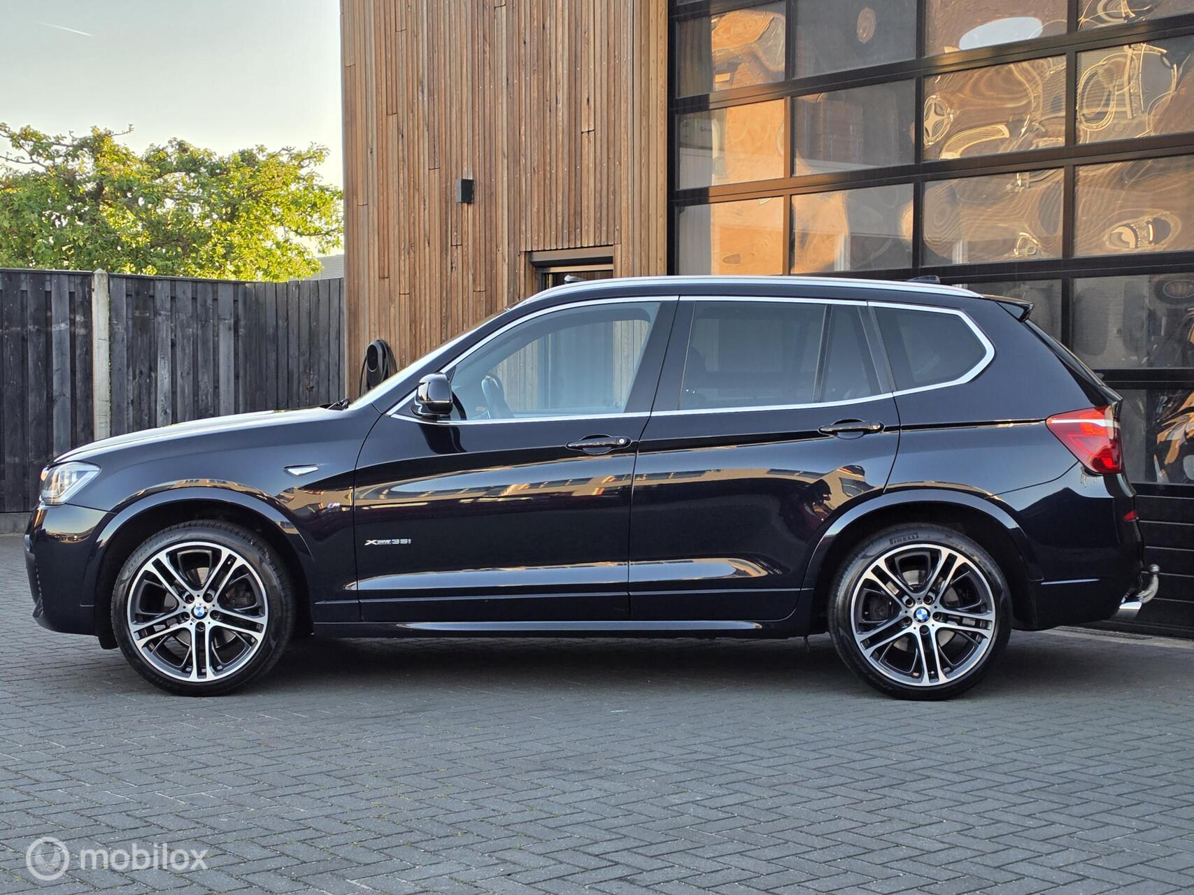 Foto van BMW X3 Xdrive35i
