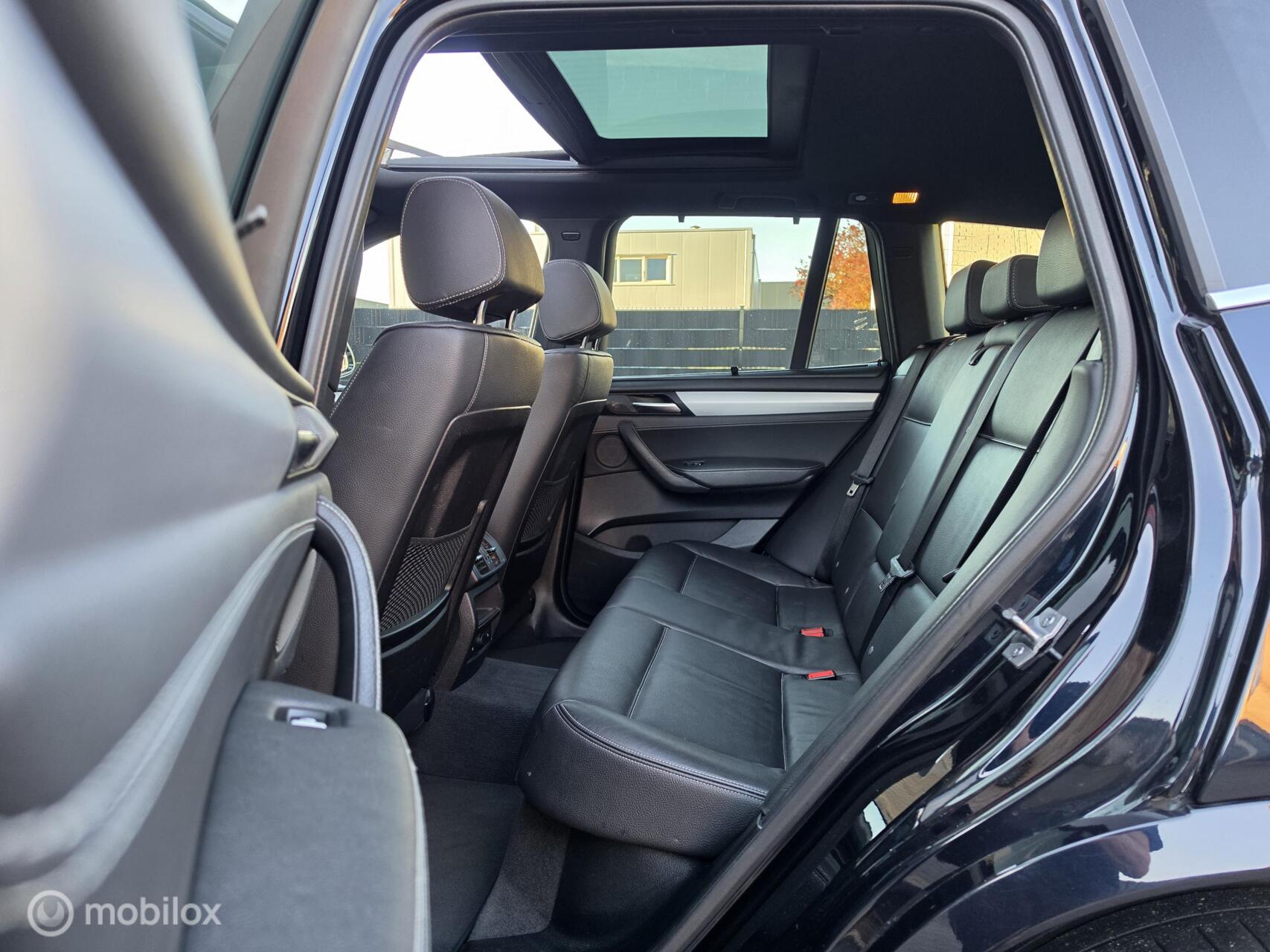 Foto van BMW X3 Xdrive35i
