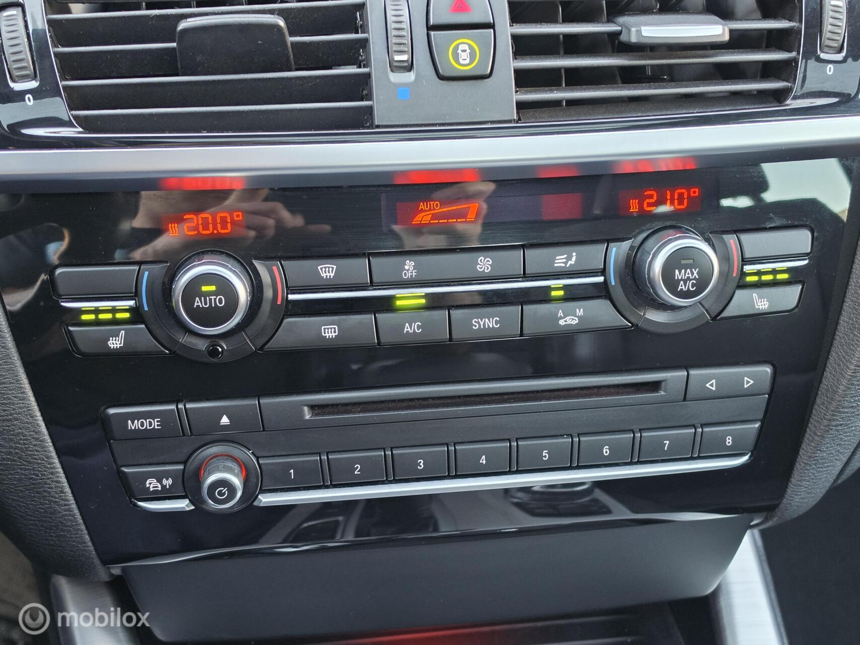 Foto van BMW X3 Xdrive35i