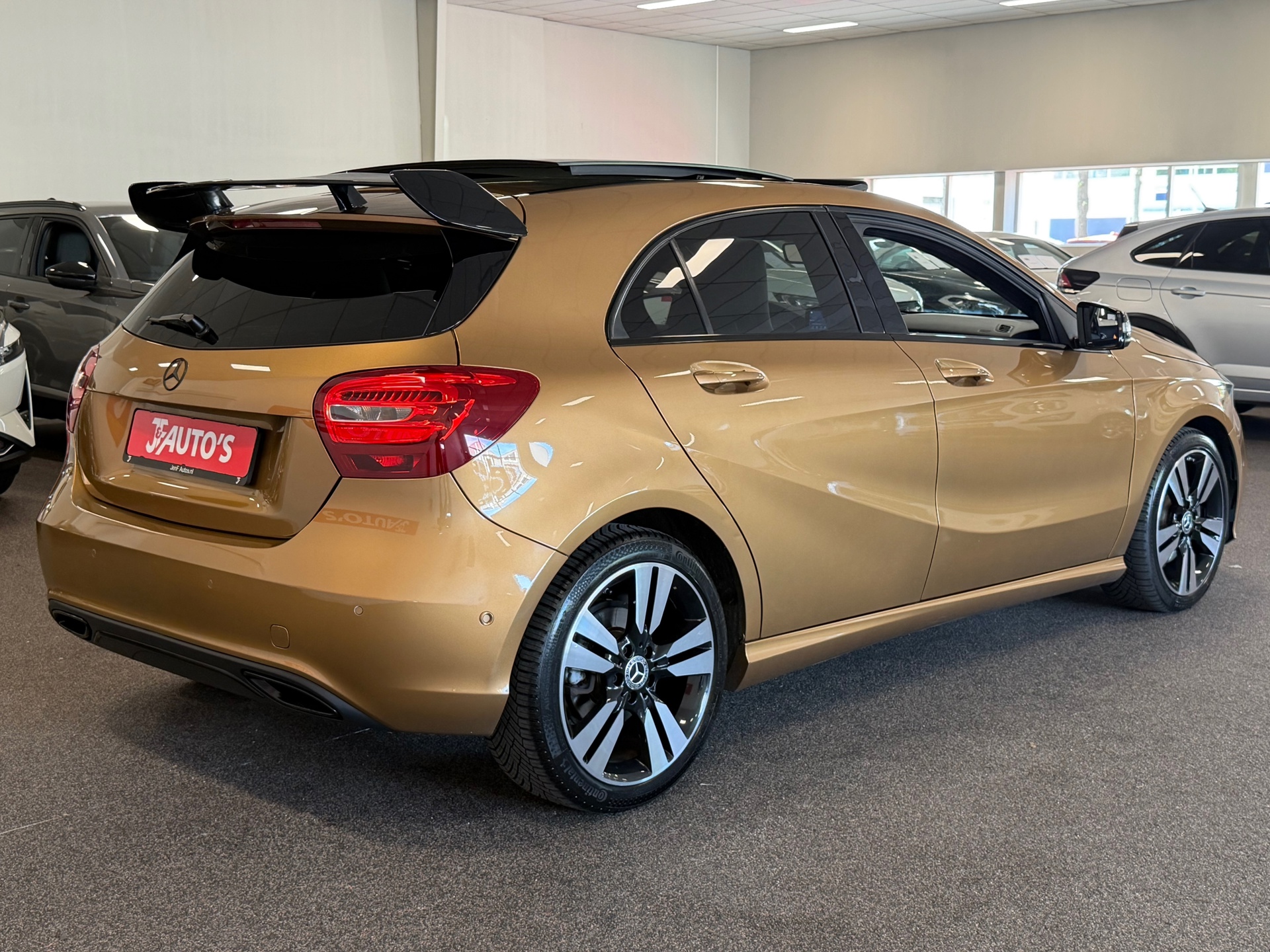 Foto van Mercedes-Benz A 180