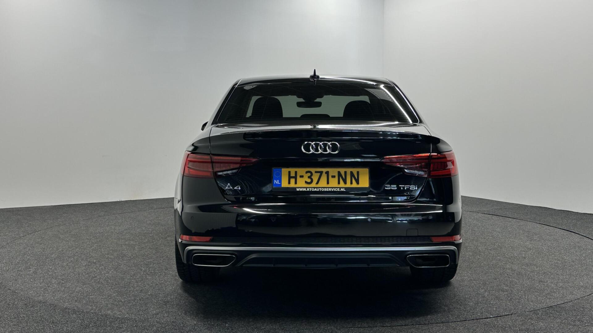 Foto van Audi A4 Limousine