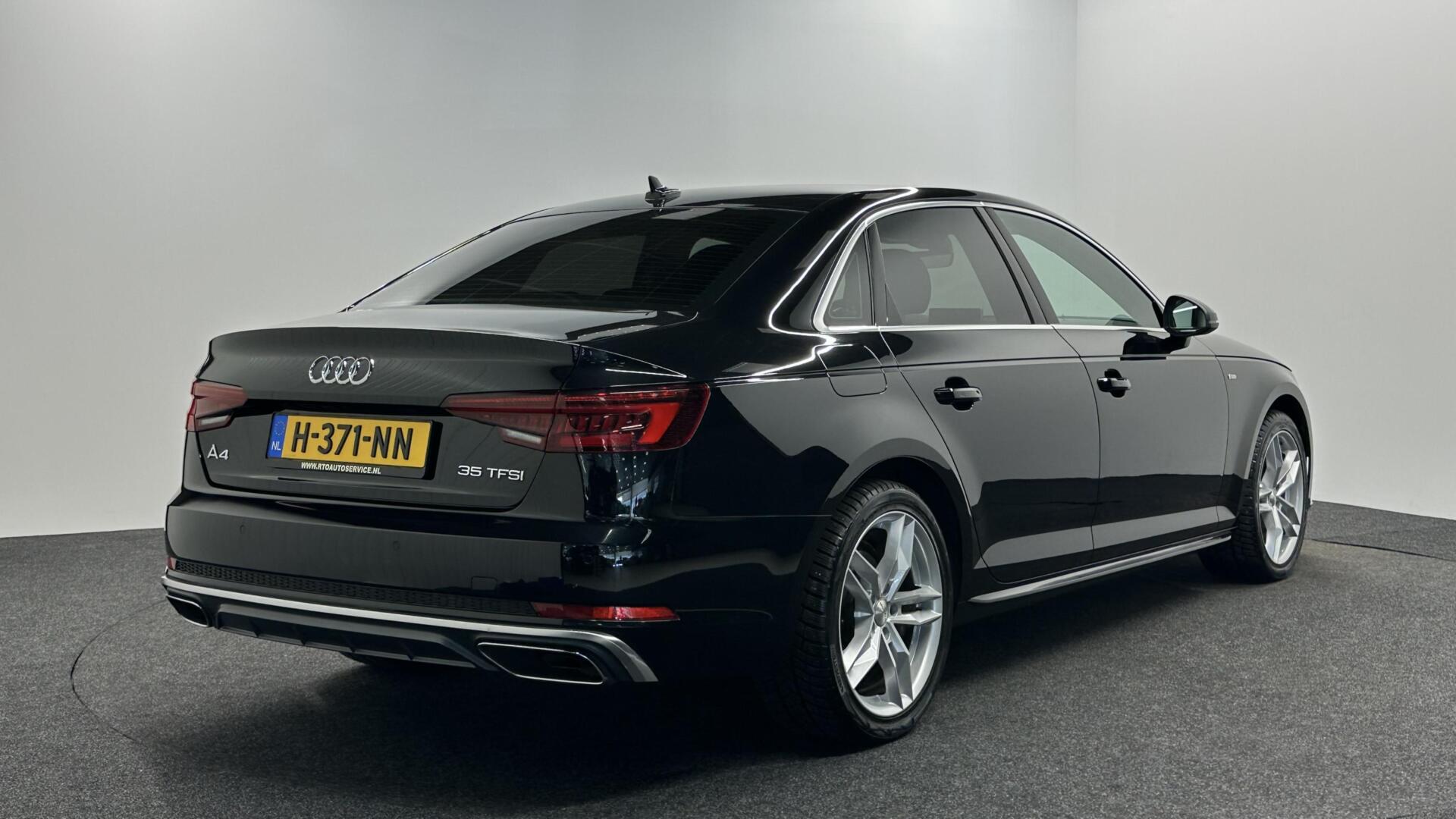 Foto van Audi A4 Limousine