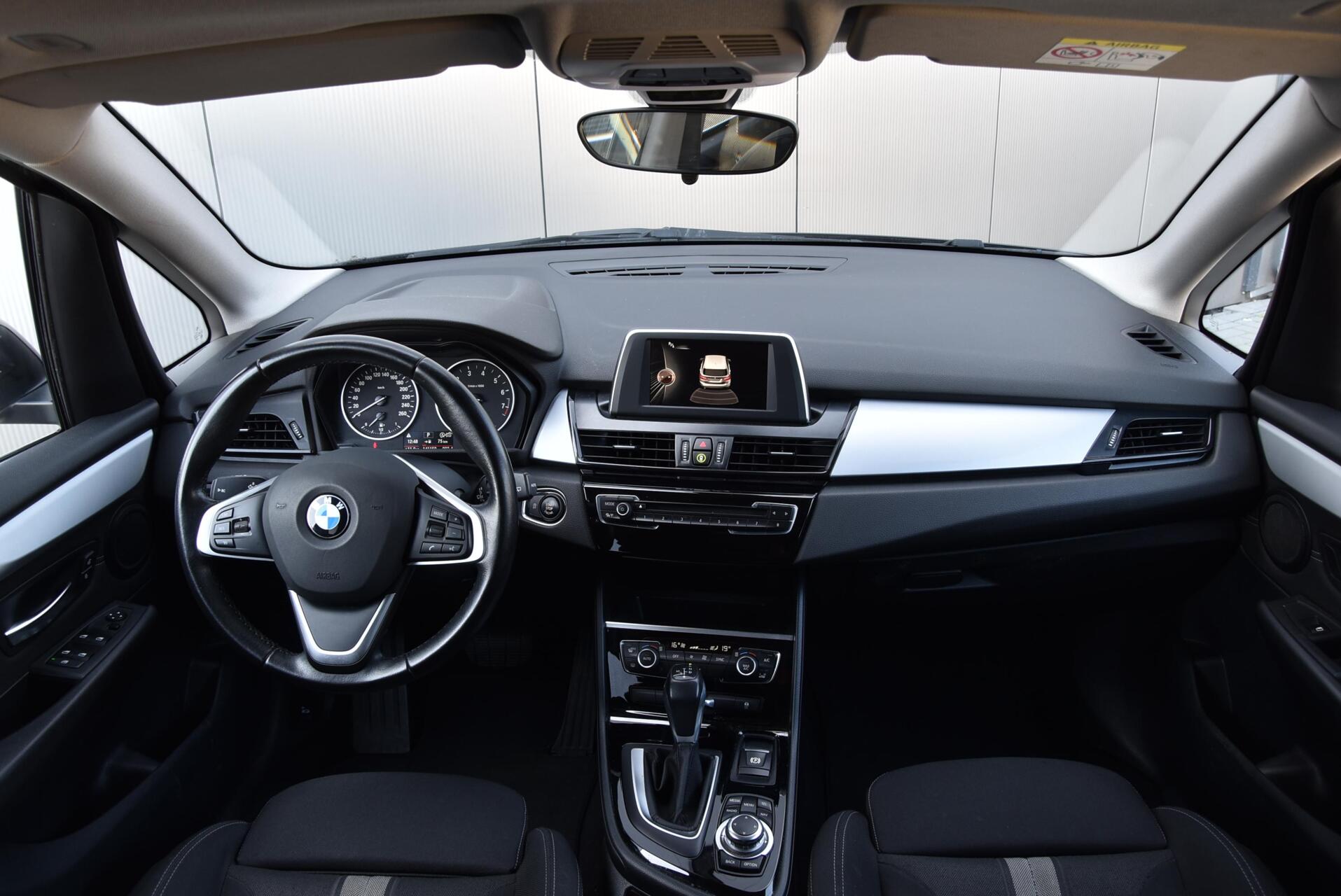 Foto van BMW 218i Active Tourer