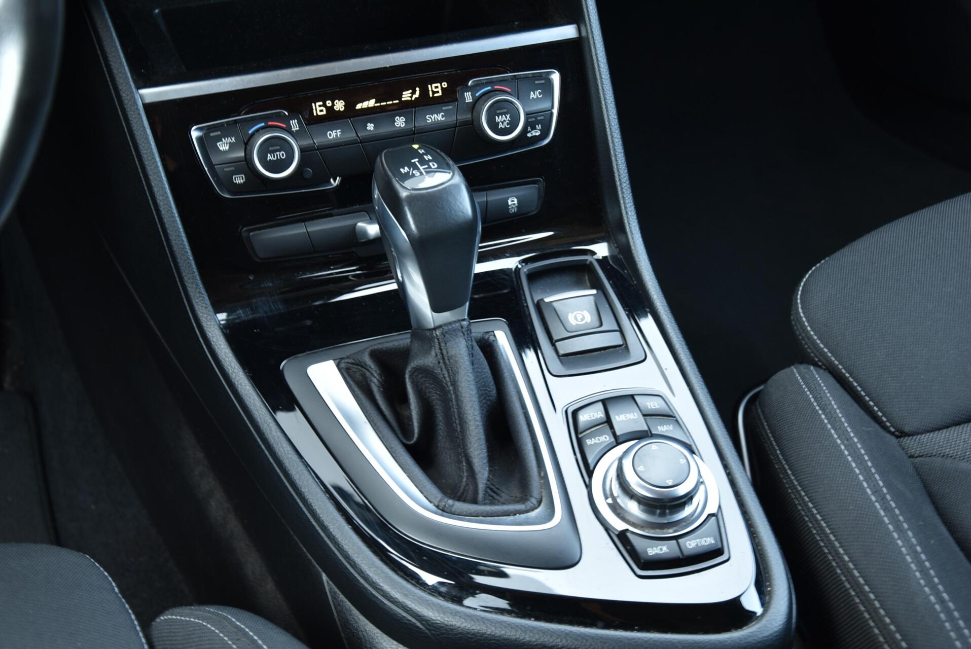 Foto van BMW 218i Active Tourer