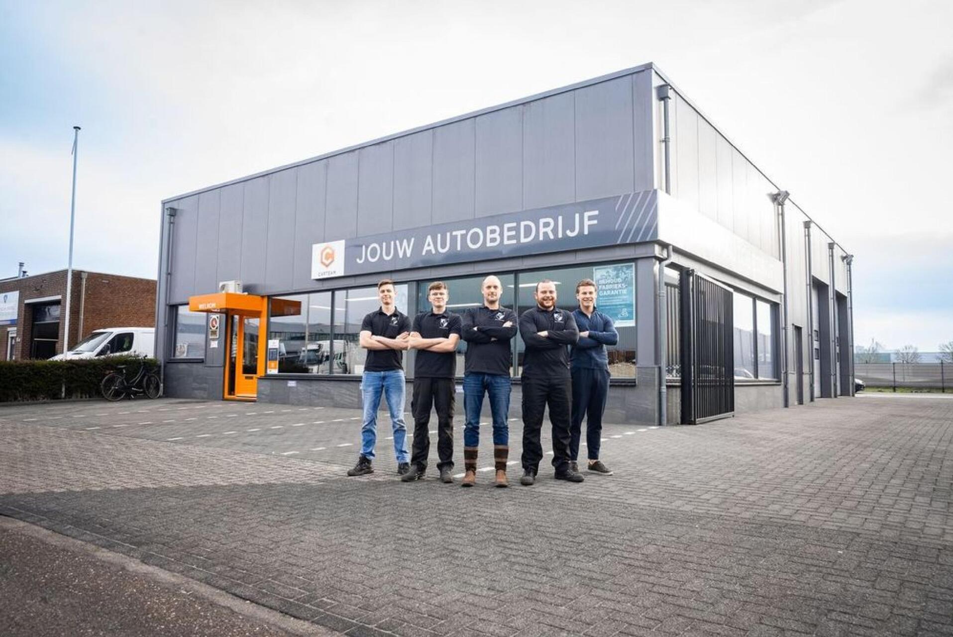 Foto van BMW 218i Active Tourer