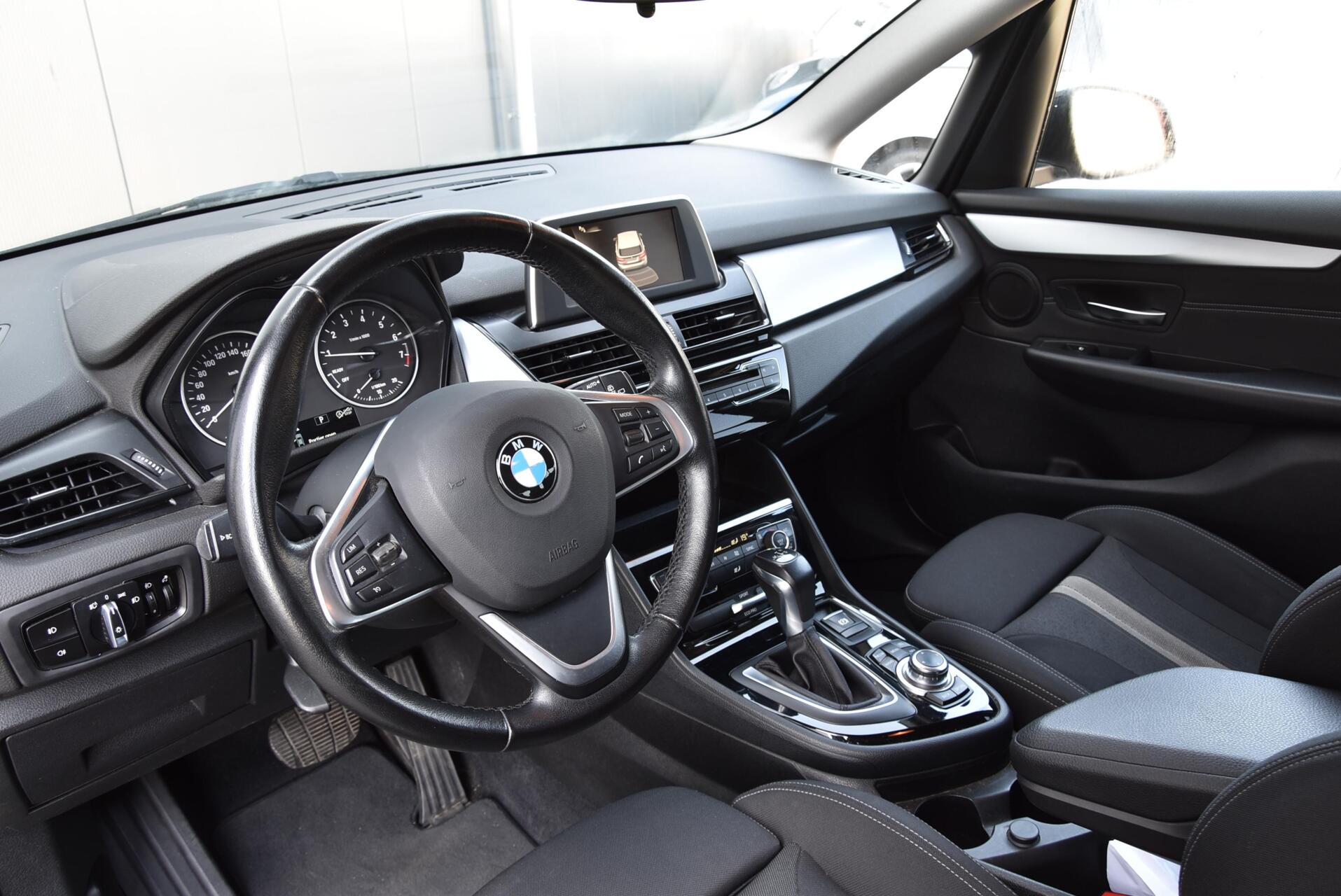 Foto van BMW 218i Active Tourer
