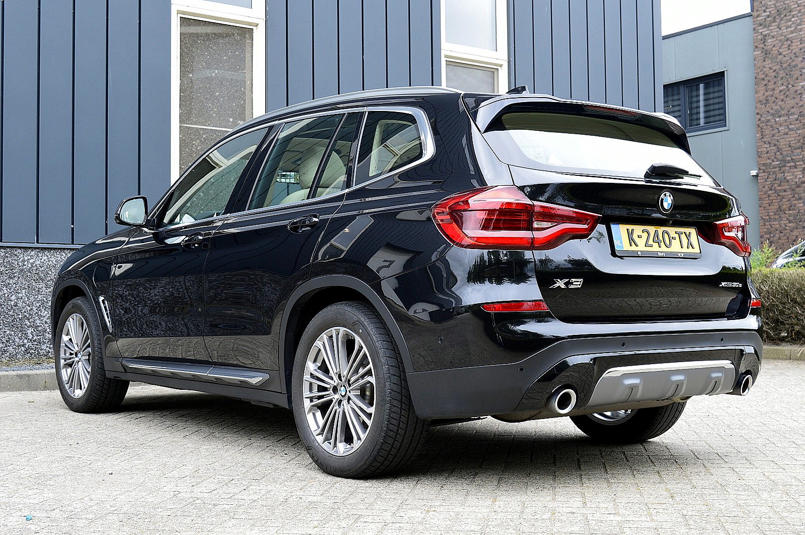 Foto van BMW X3 Xdrive30e