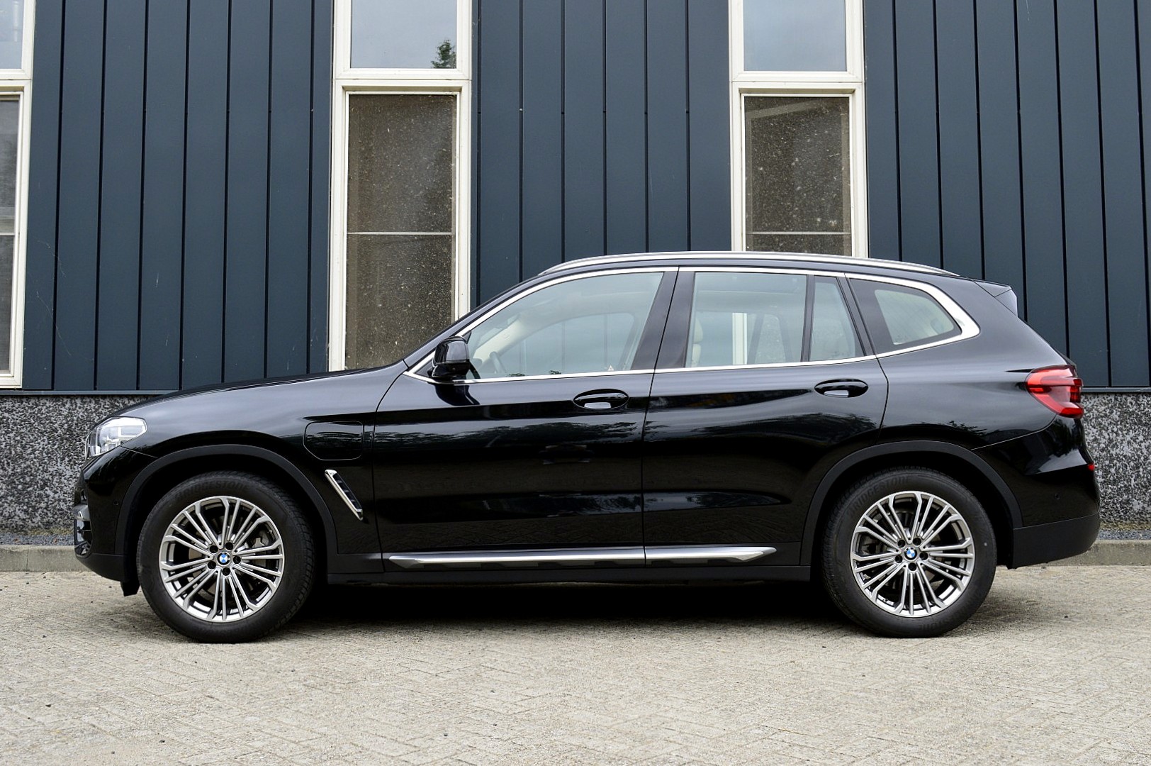 Foto van BMW X3 Xdrive30e
