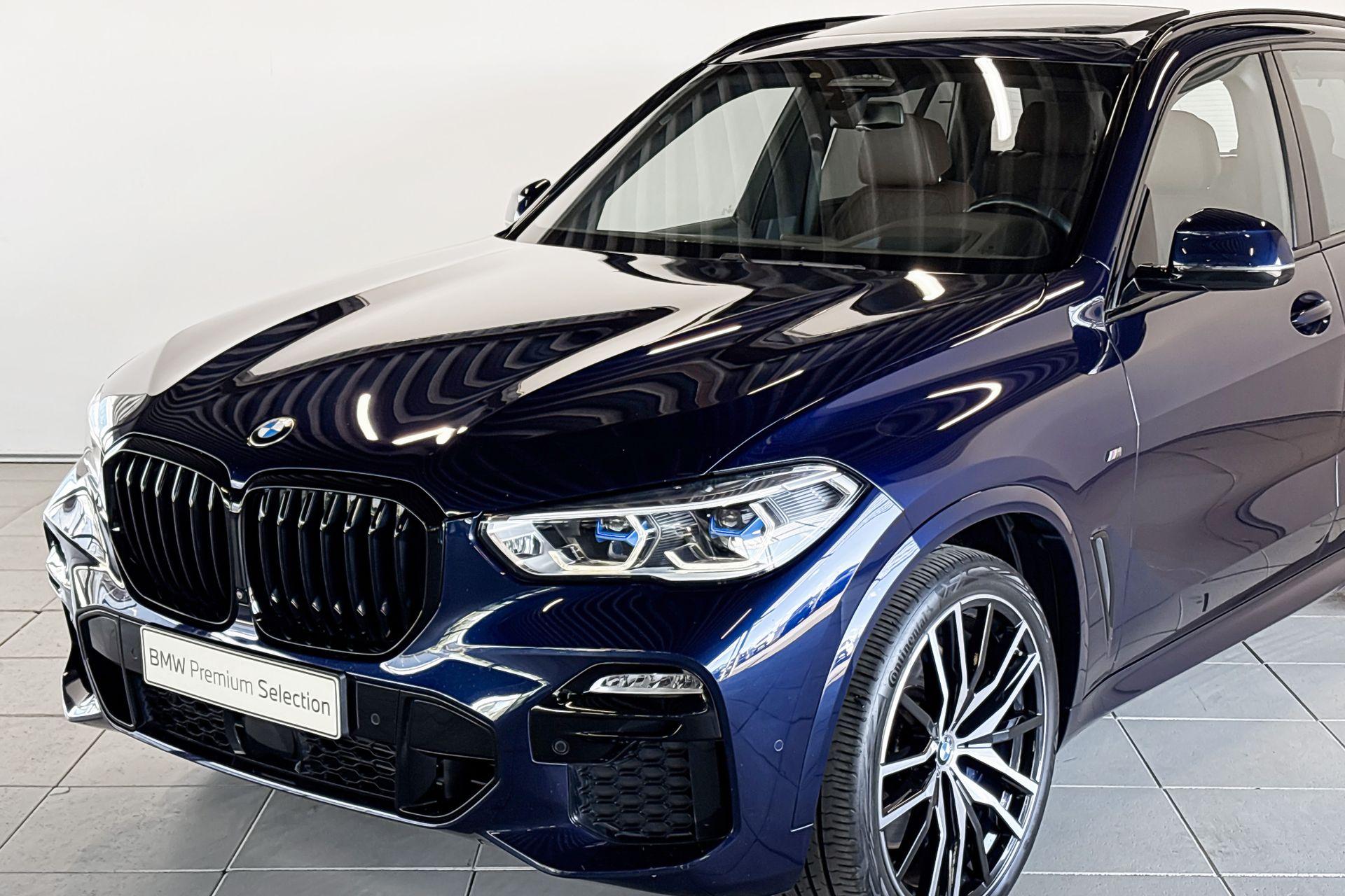 Foto van BMW X5 M50d