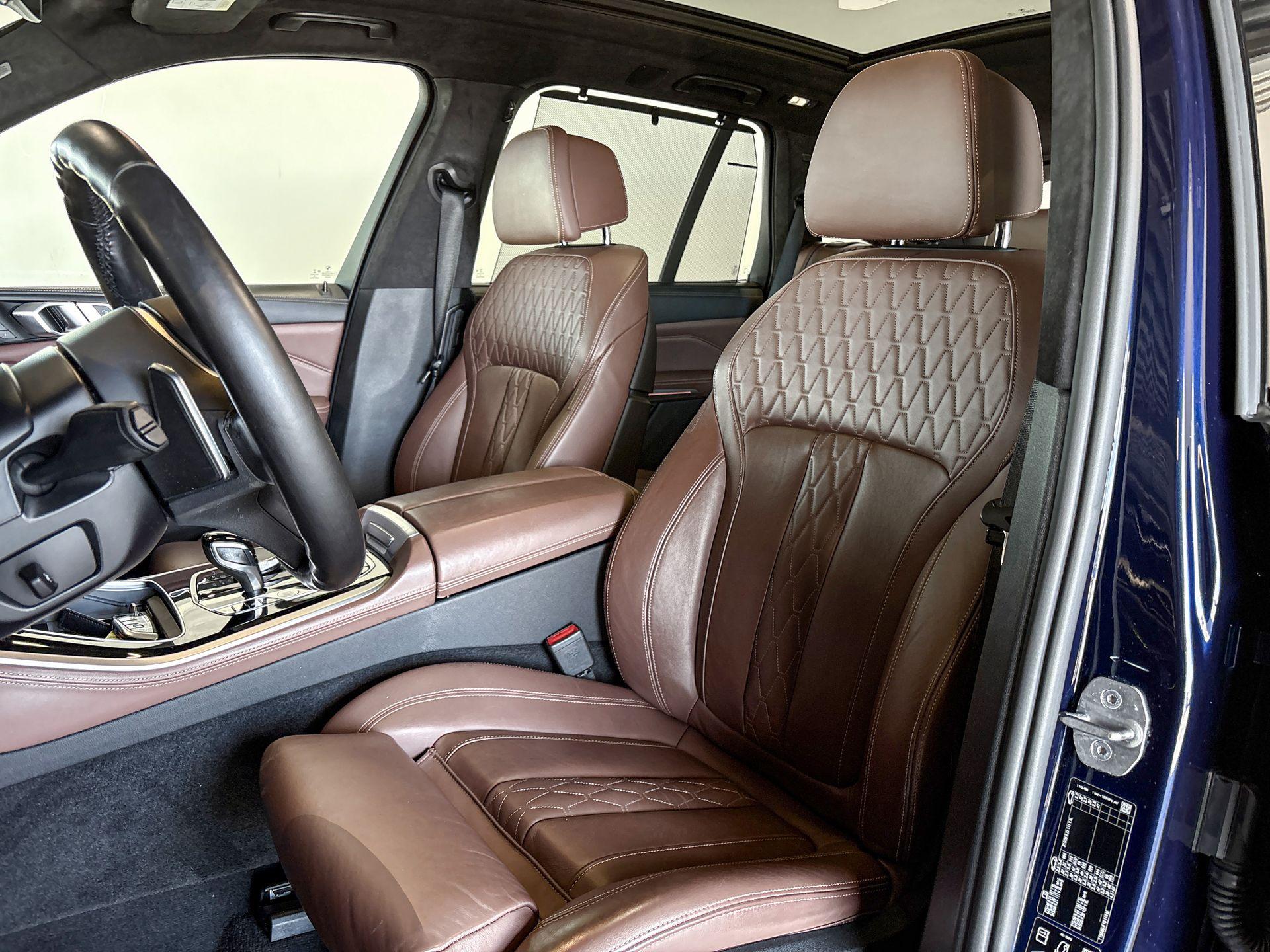 Foto van BMW X5 M50d