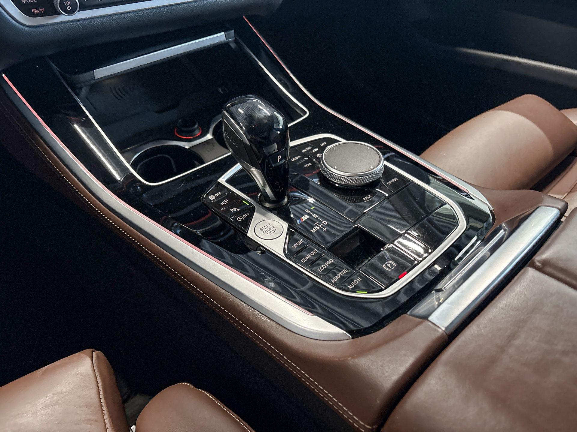 Foto van BMW X5 M50d