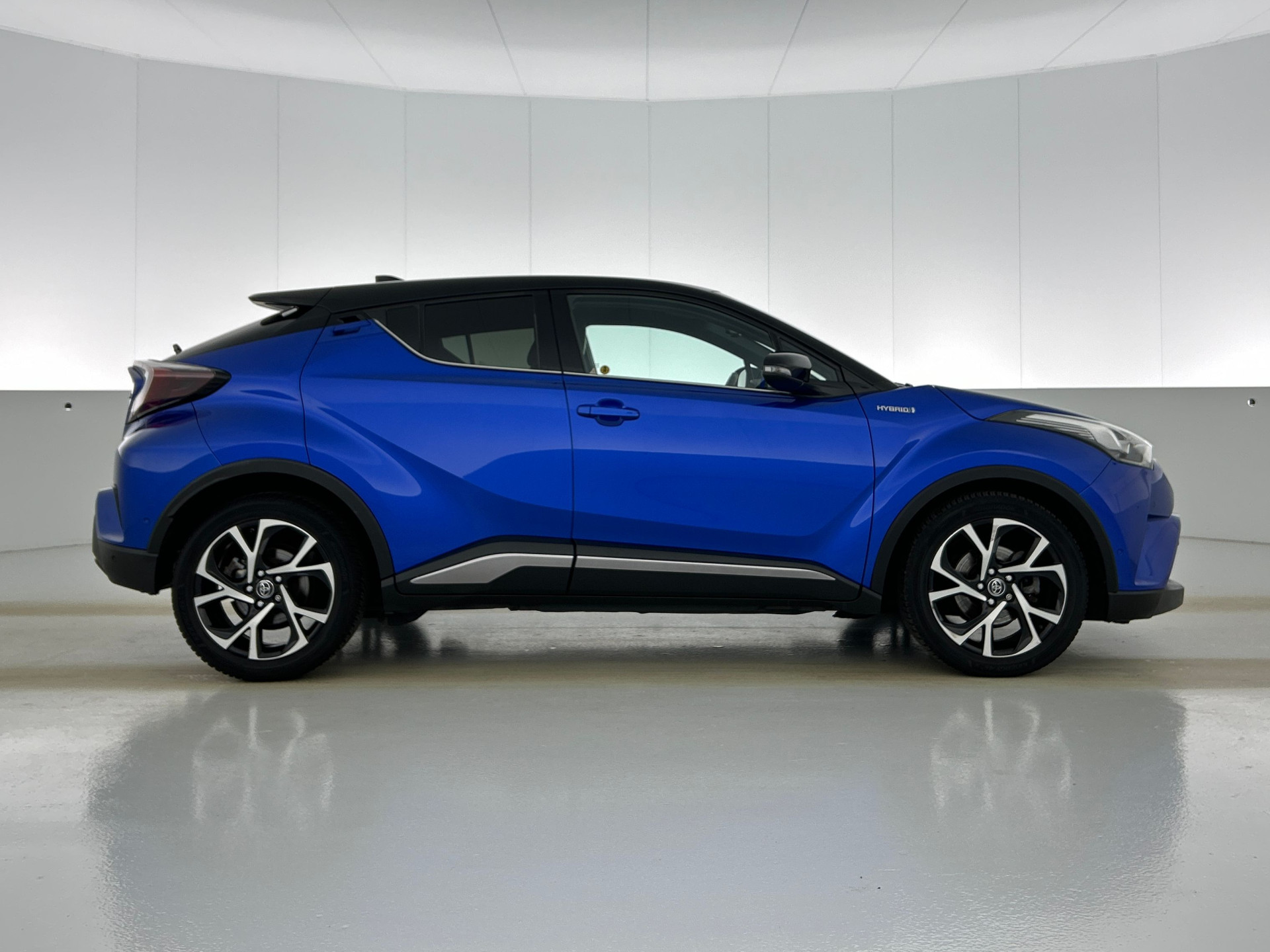 Foto van Toyota Toyota C-hr