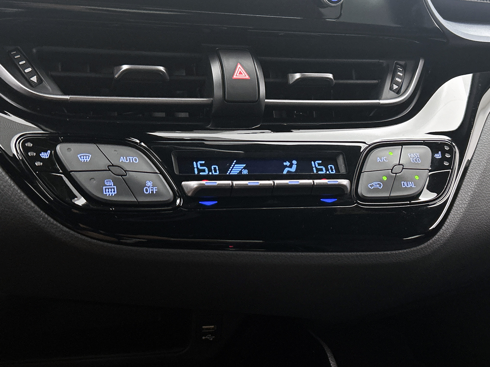 Foto van Toyota Toyota C-hr
