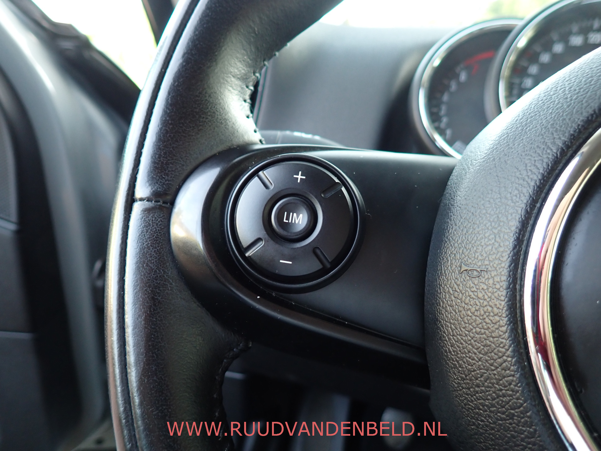 Foto van Mini Countryman One