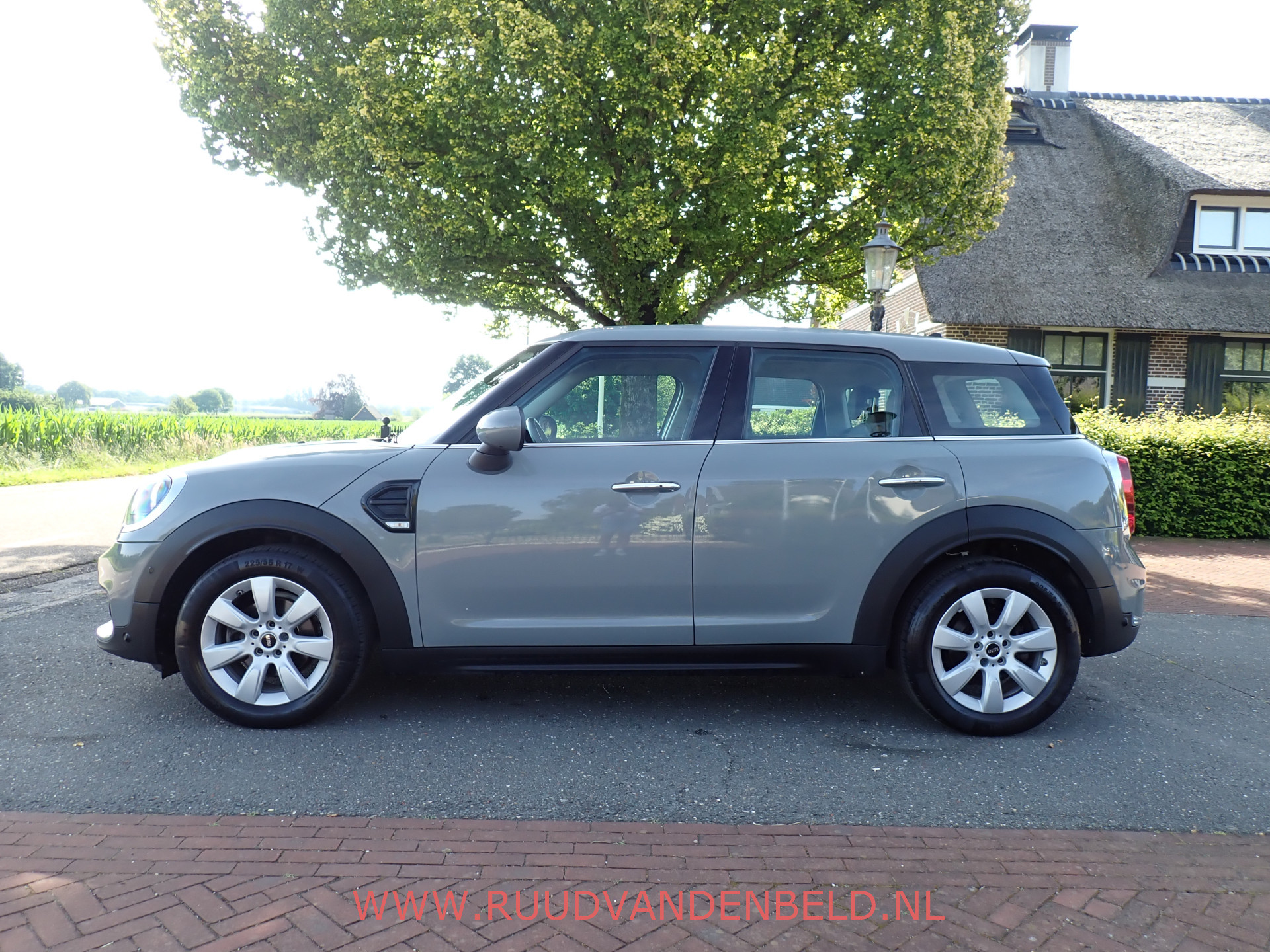 Foto van Mini Countryman One