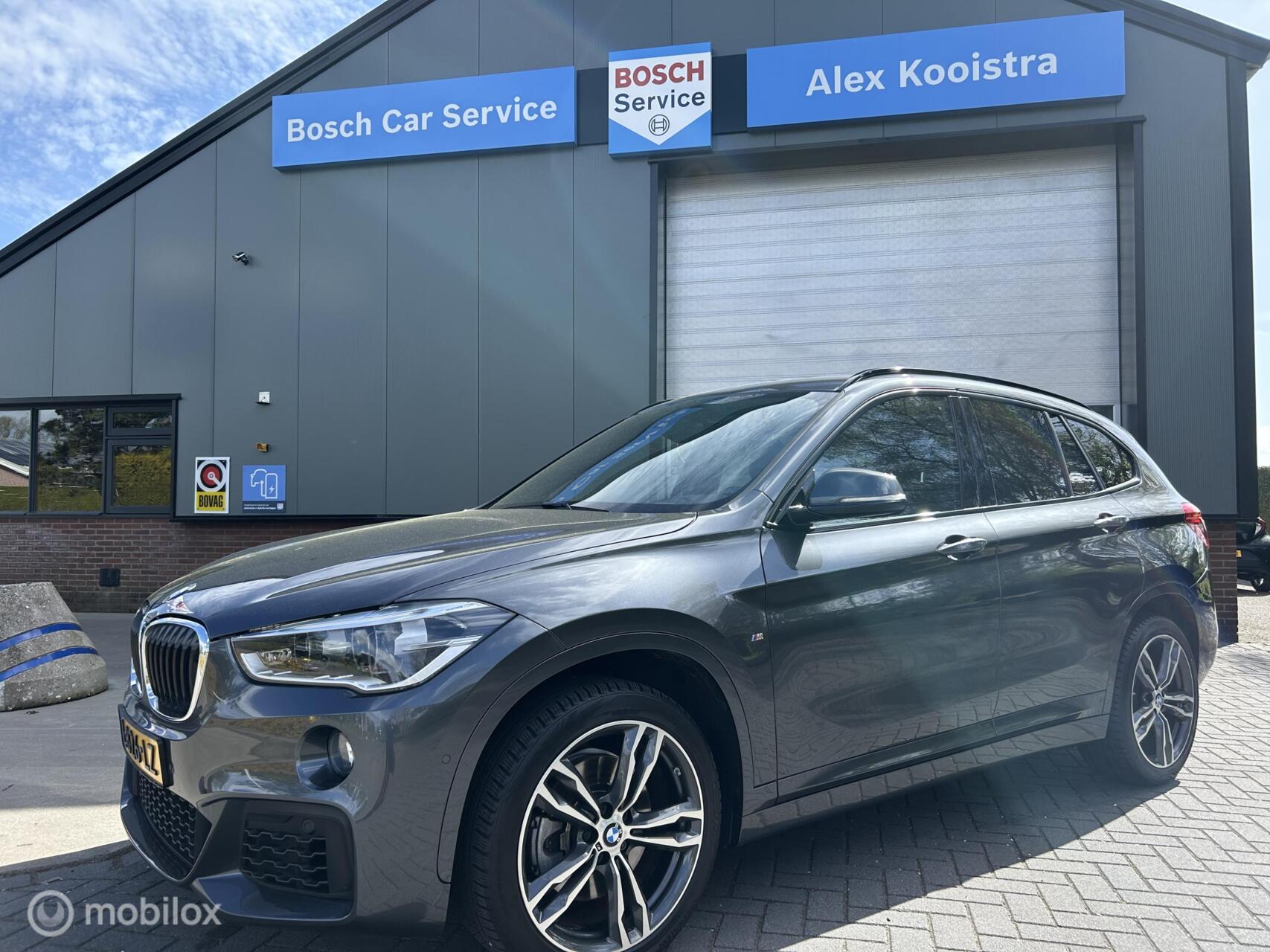 BMW X1 Sdrive20i sDrive20i High Executive M-Sport 2017 - voorkant