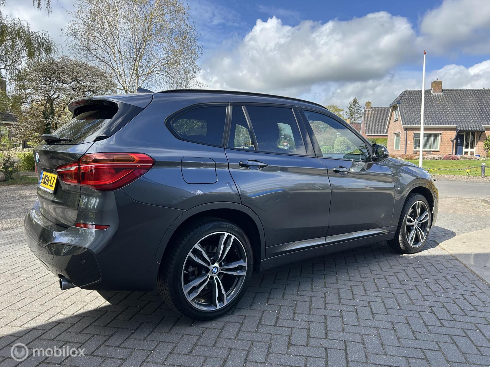 Foto van BMW X1 Sdrive20i