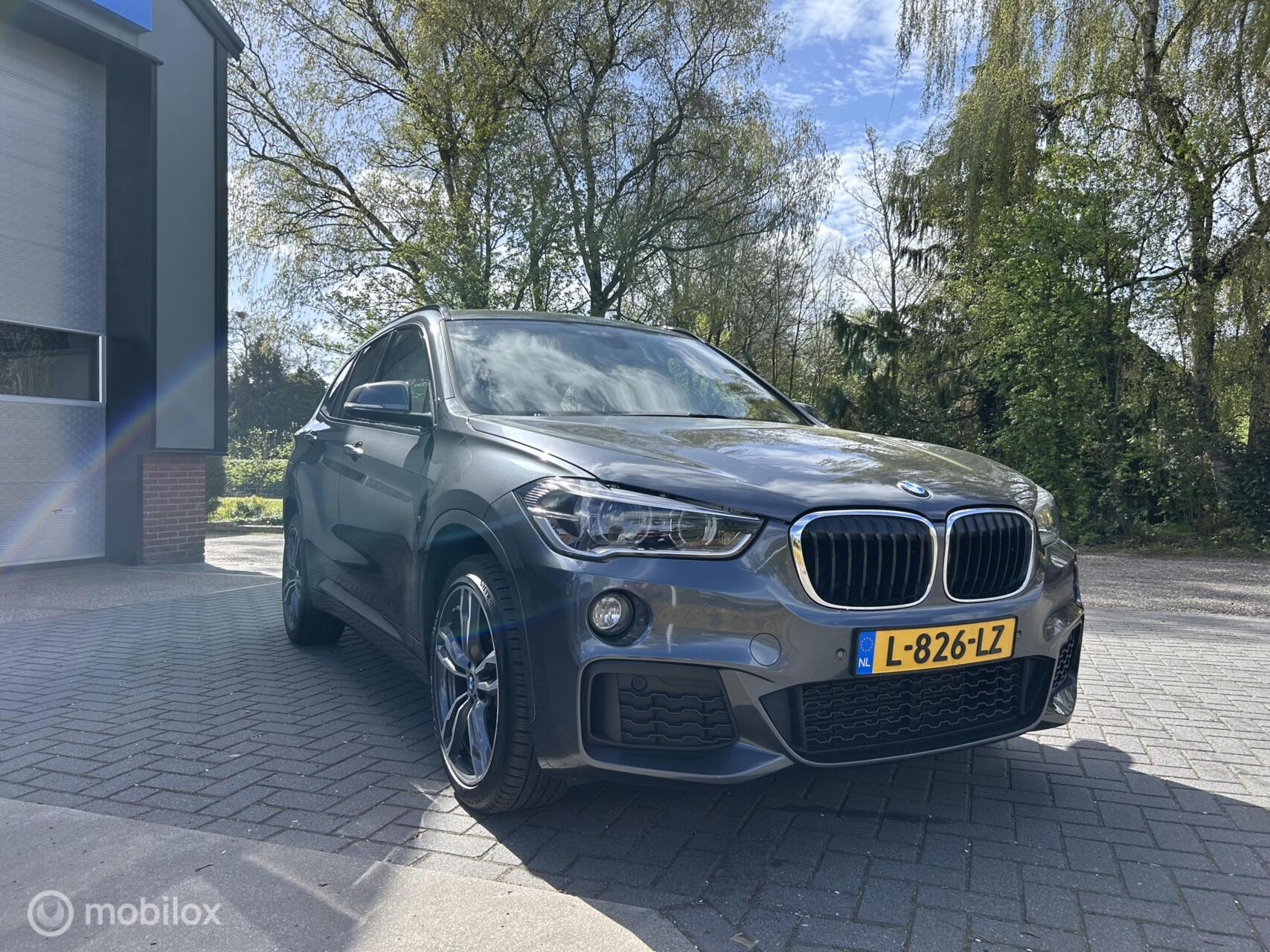 Foto van BMW X1 Sdrive20i