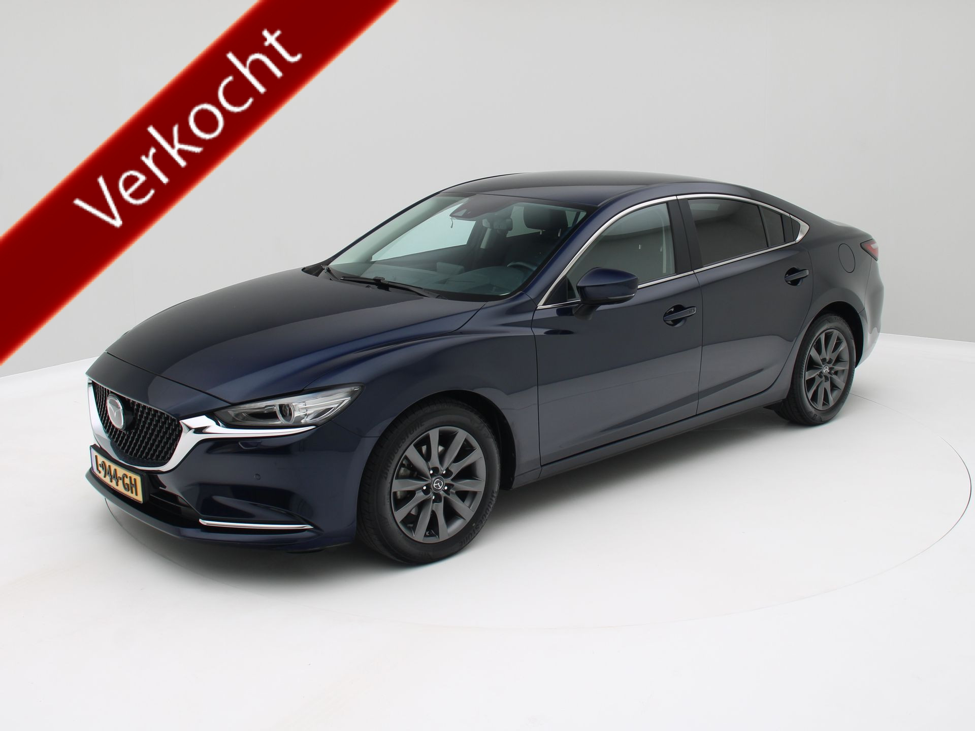 Mazda Mazda6 2.0 SkyActiv-G 165 Business Aut. / Leder / Camera / Origineel NL 2021 - voorkant