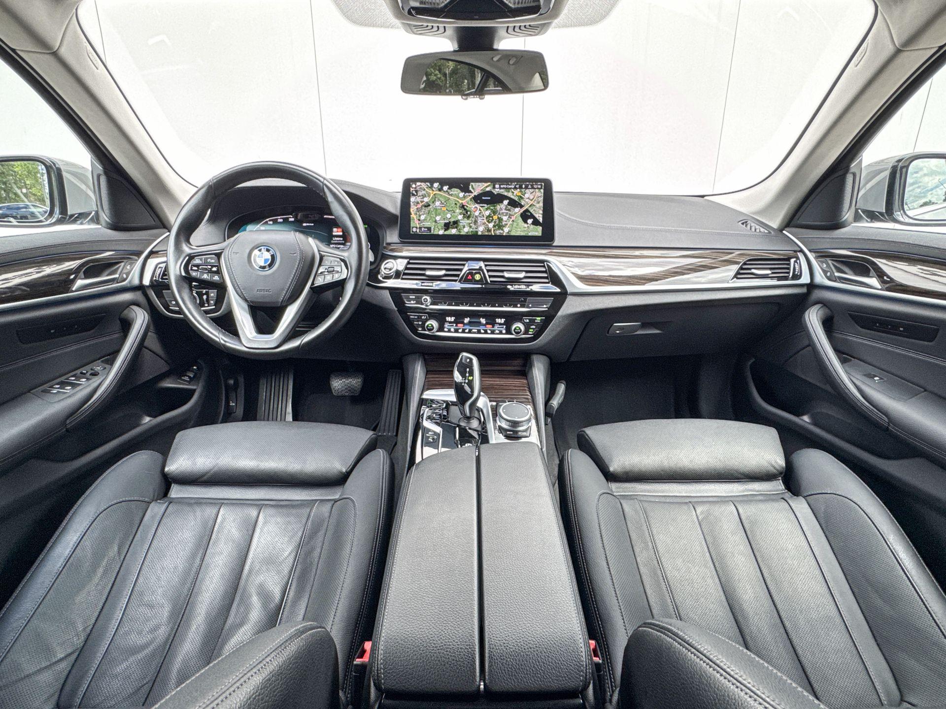 Foto van BMW 530e